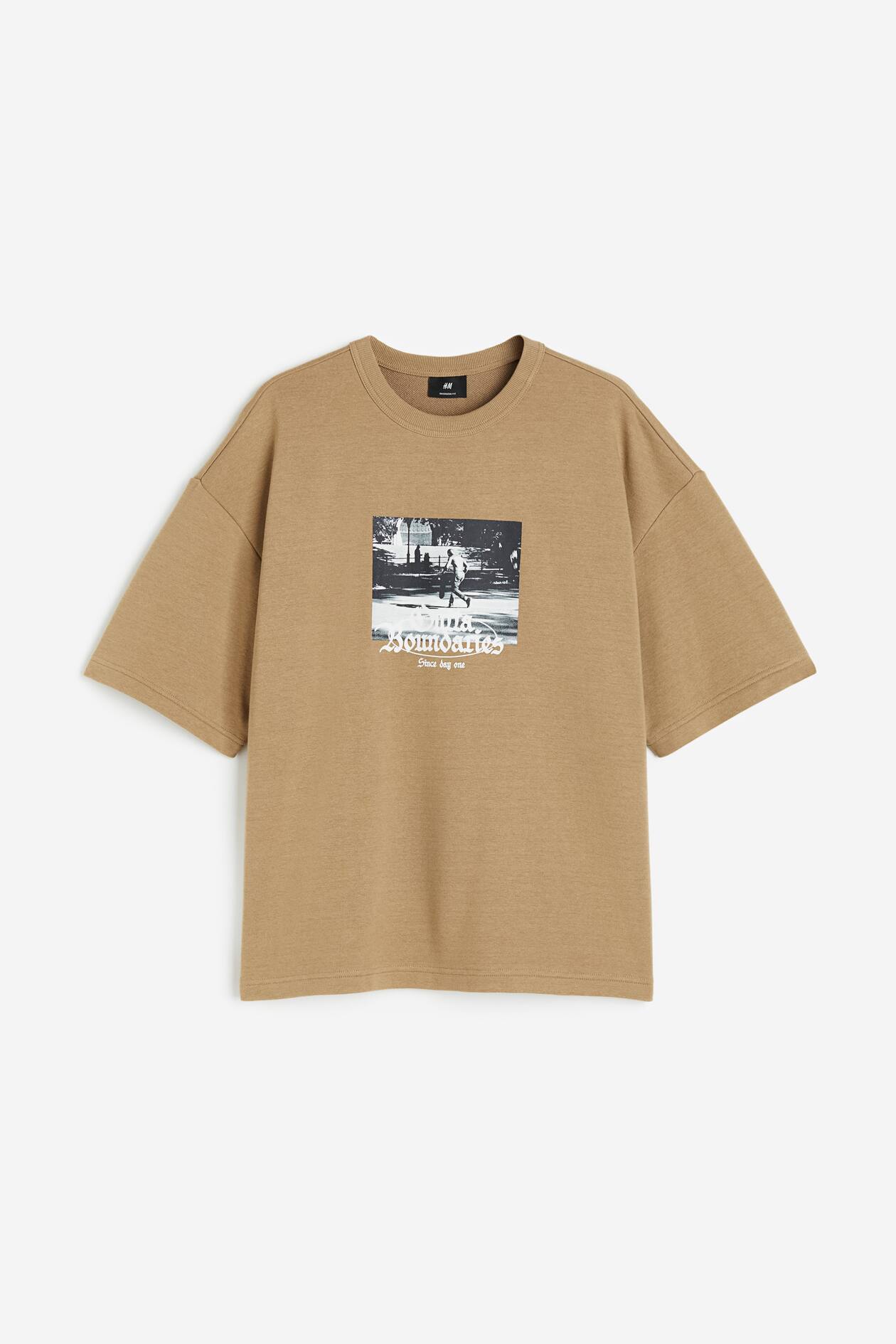 オーバーサイズフィット コットンTシャツ - ダークベージュ／Outta 