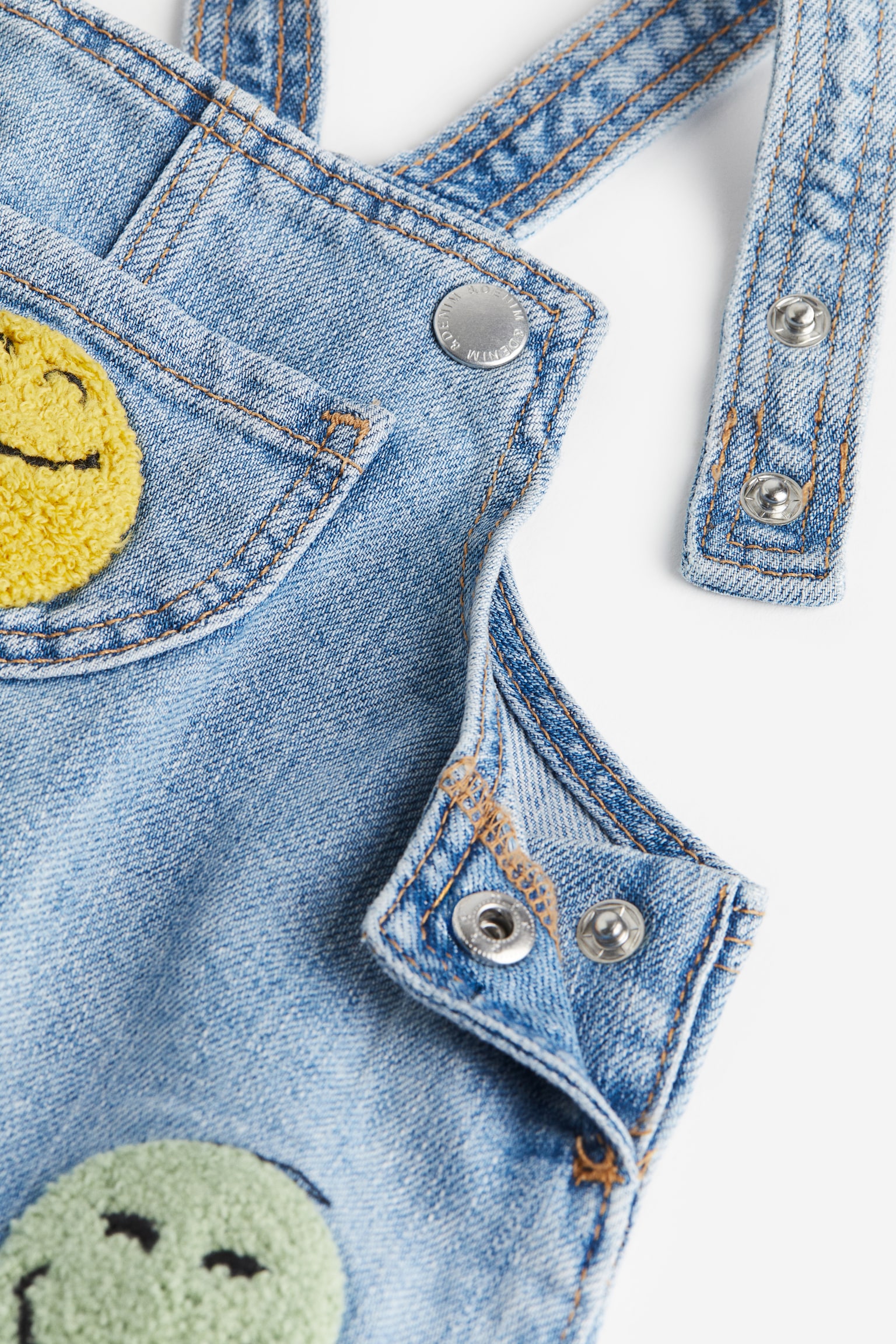 Appliqué Denim Dungaree Dress - Light denim blue/SmileyWorld® - 2