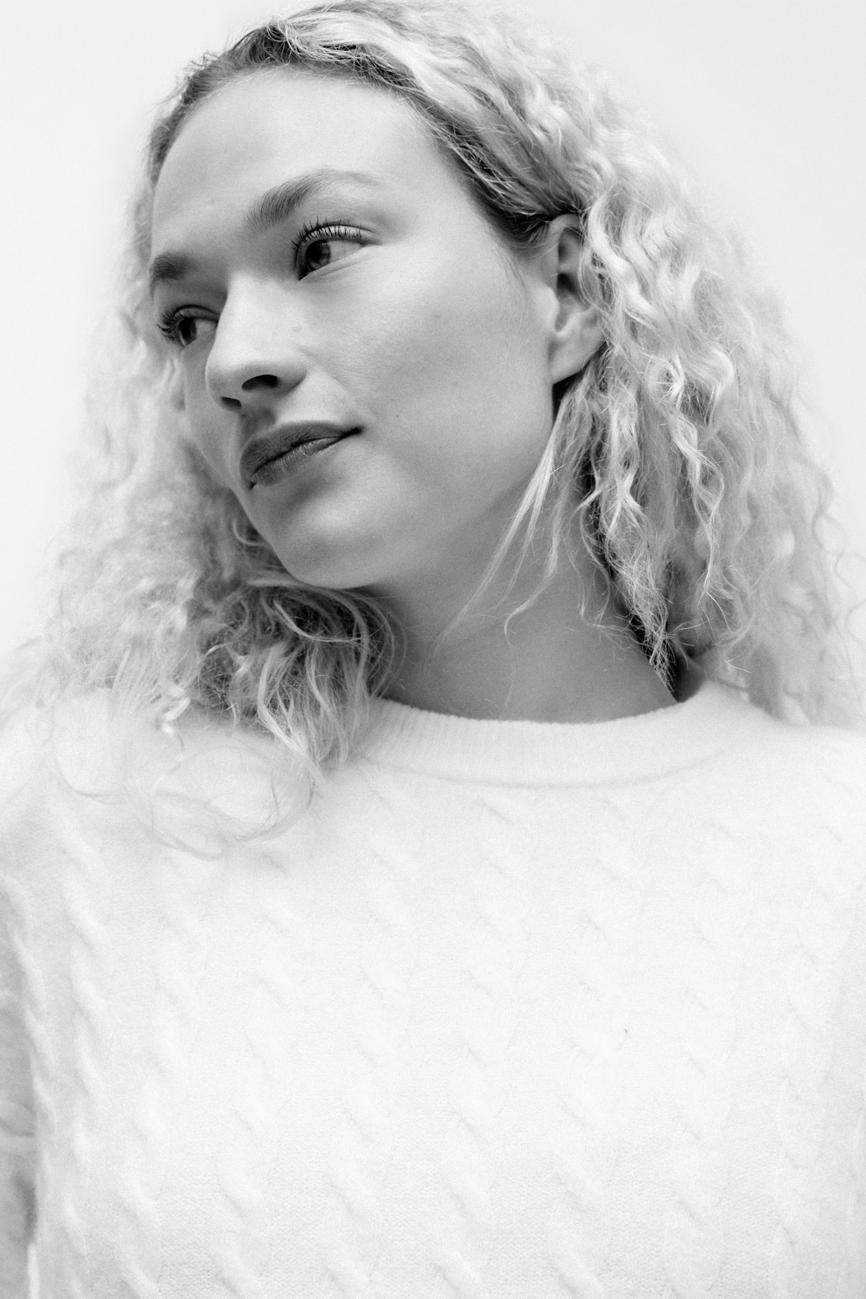 MAMA Cable-Knit Sweater - image 4