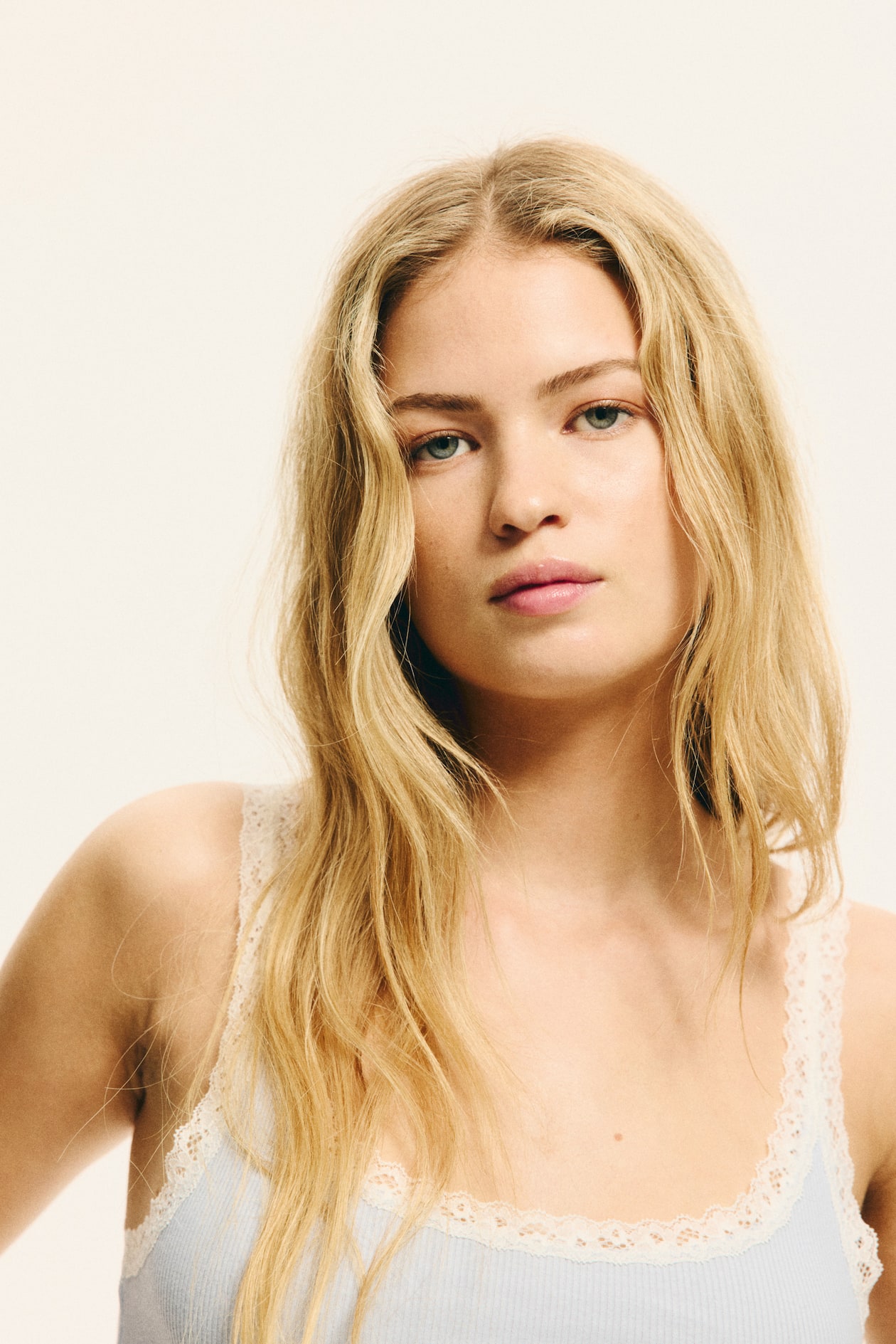 Lace-Trimmed Tank Top - image 4