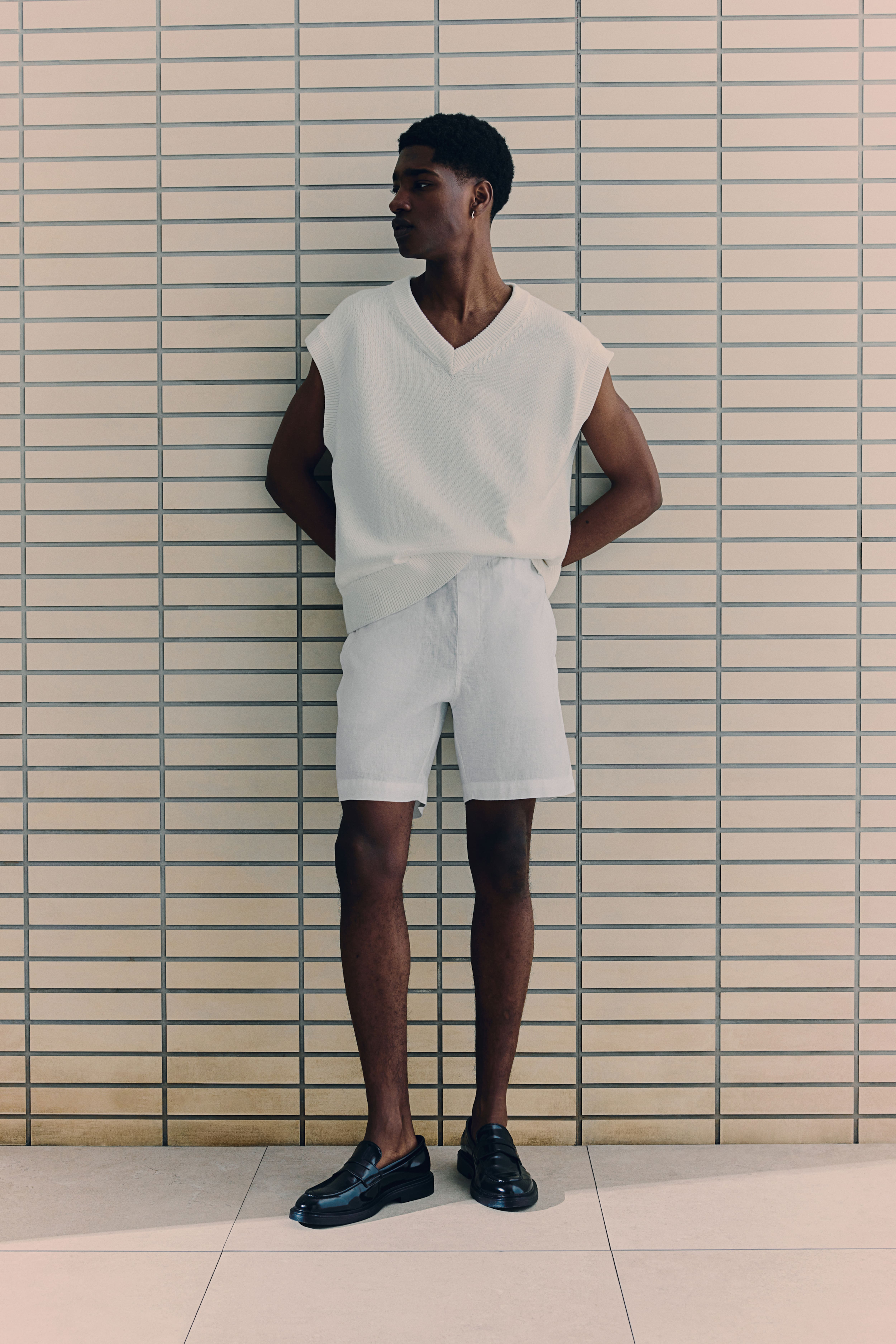 Regular Fit Linen Shorts