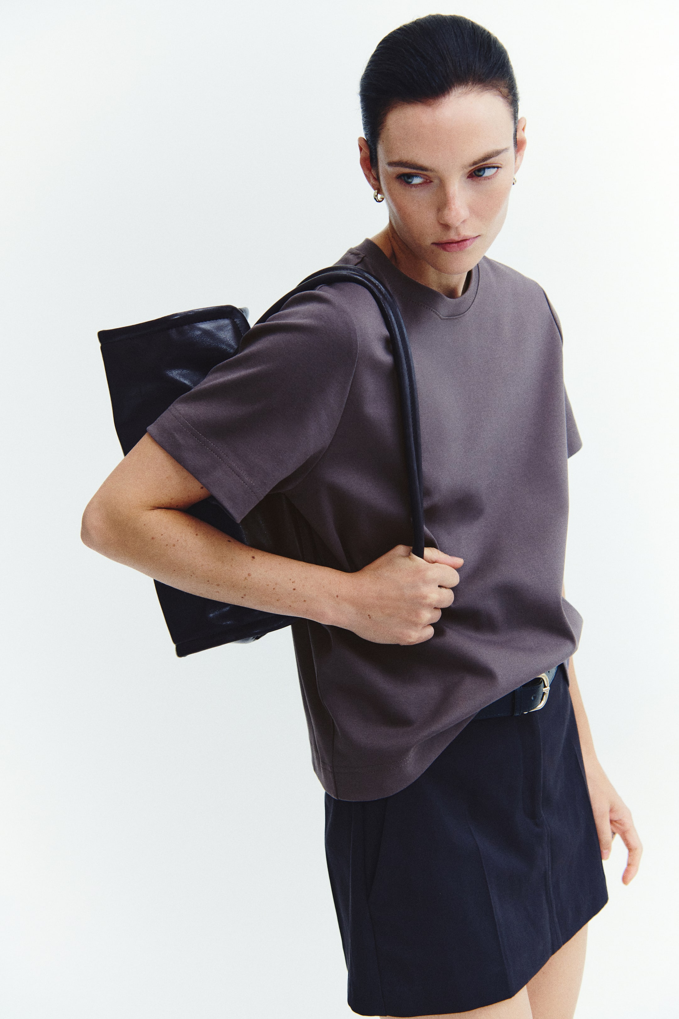 View larger image: Pima cotton T-shirt - Dark dusty purple - Ladies | H&M 1