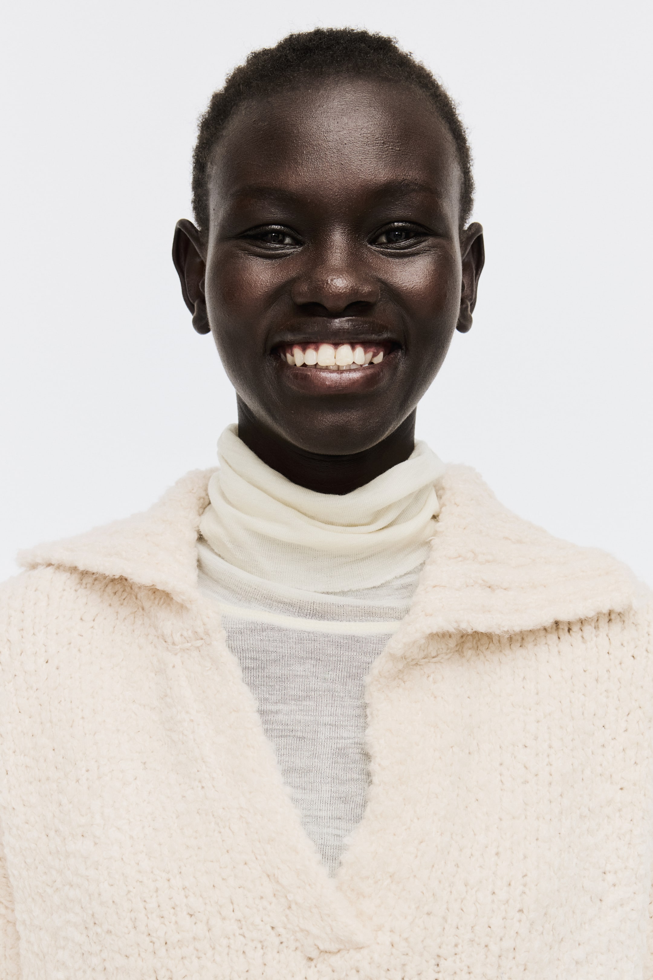 Zobacz większy obraz: Sweter oversize z kołnierzykiem - Jasnobeżowy - ONA | H&M PL 4