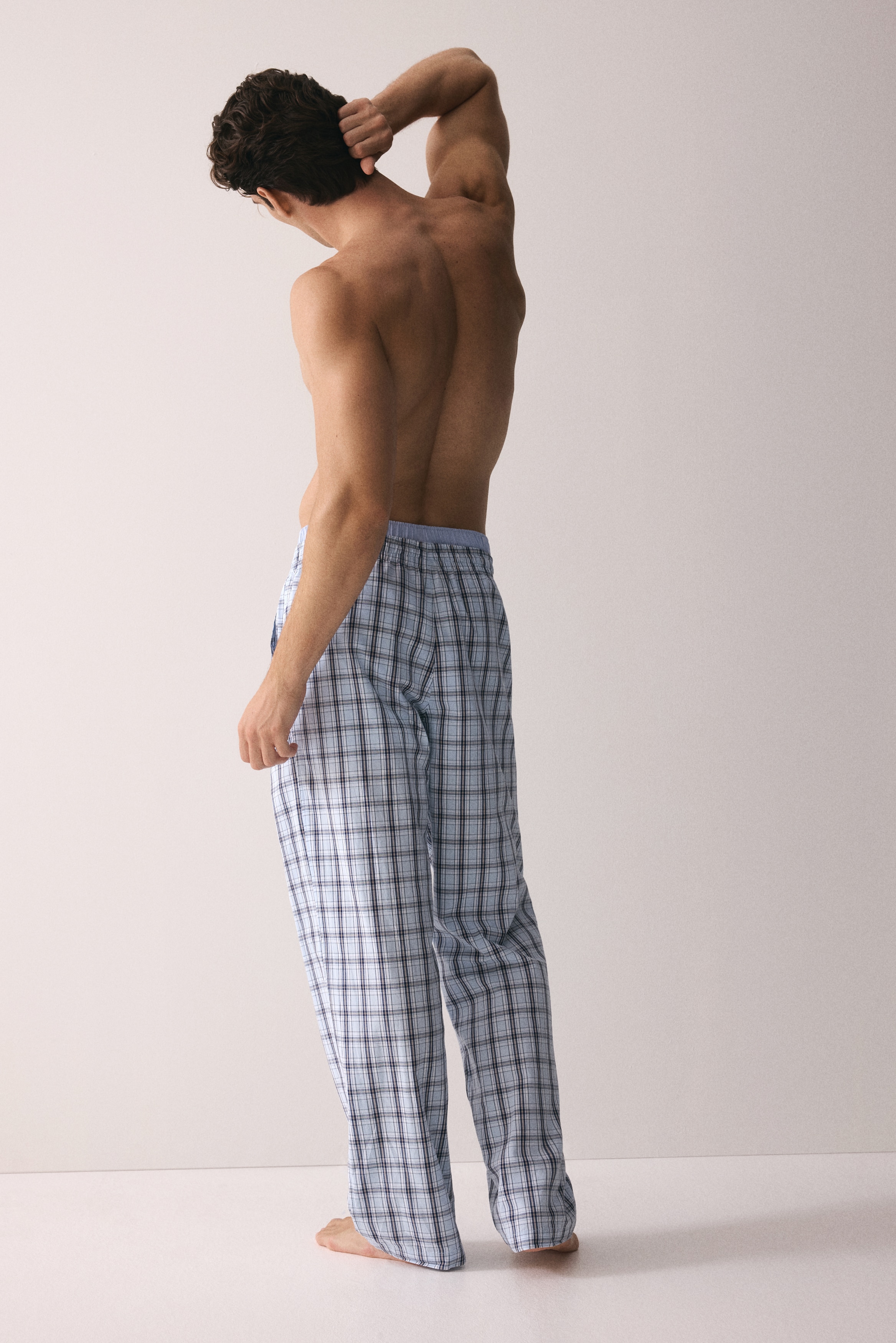 Relaxed Fit Poplin trousers