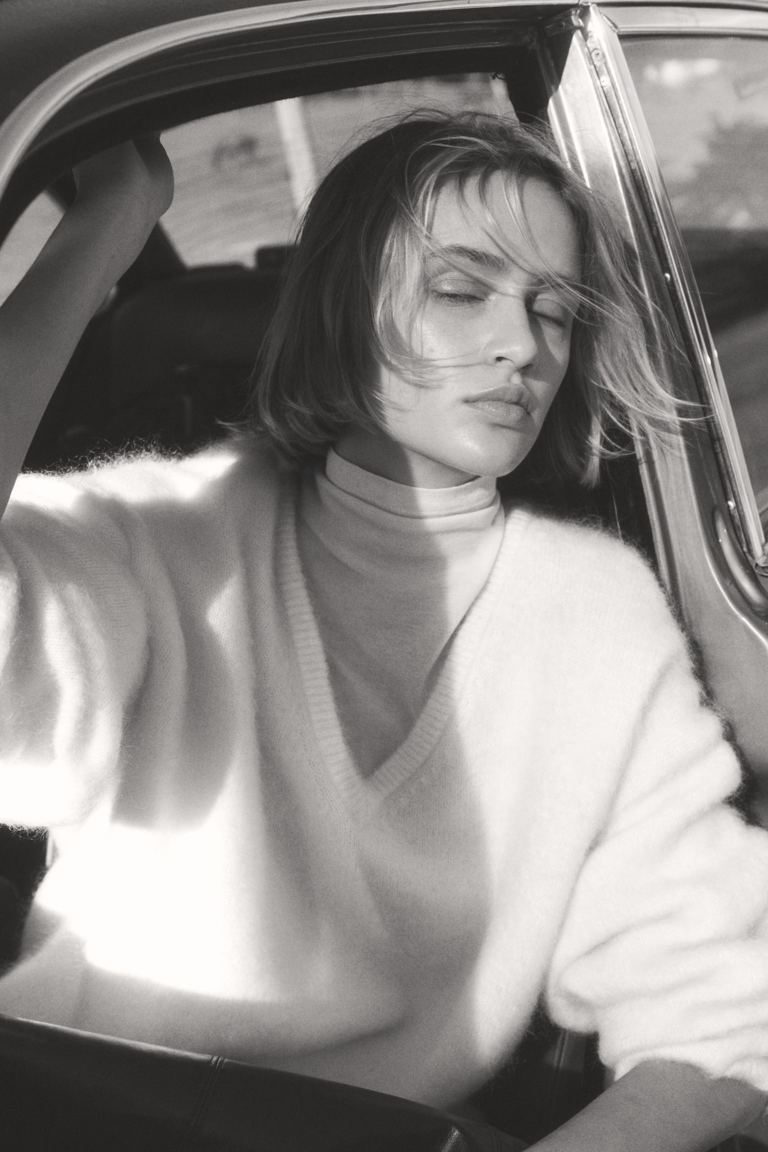 Oversized mohair-blend jumper - Cream/Dark grey - 4