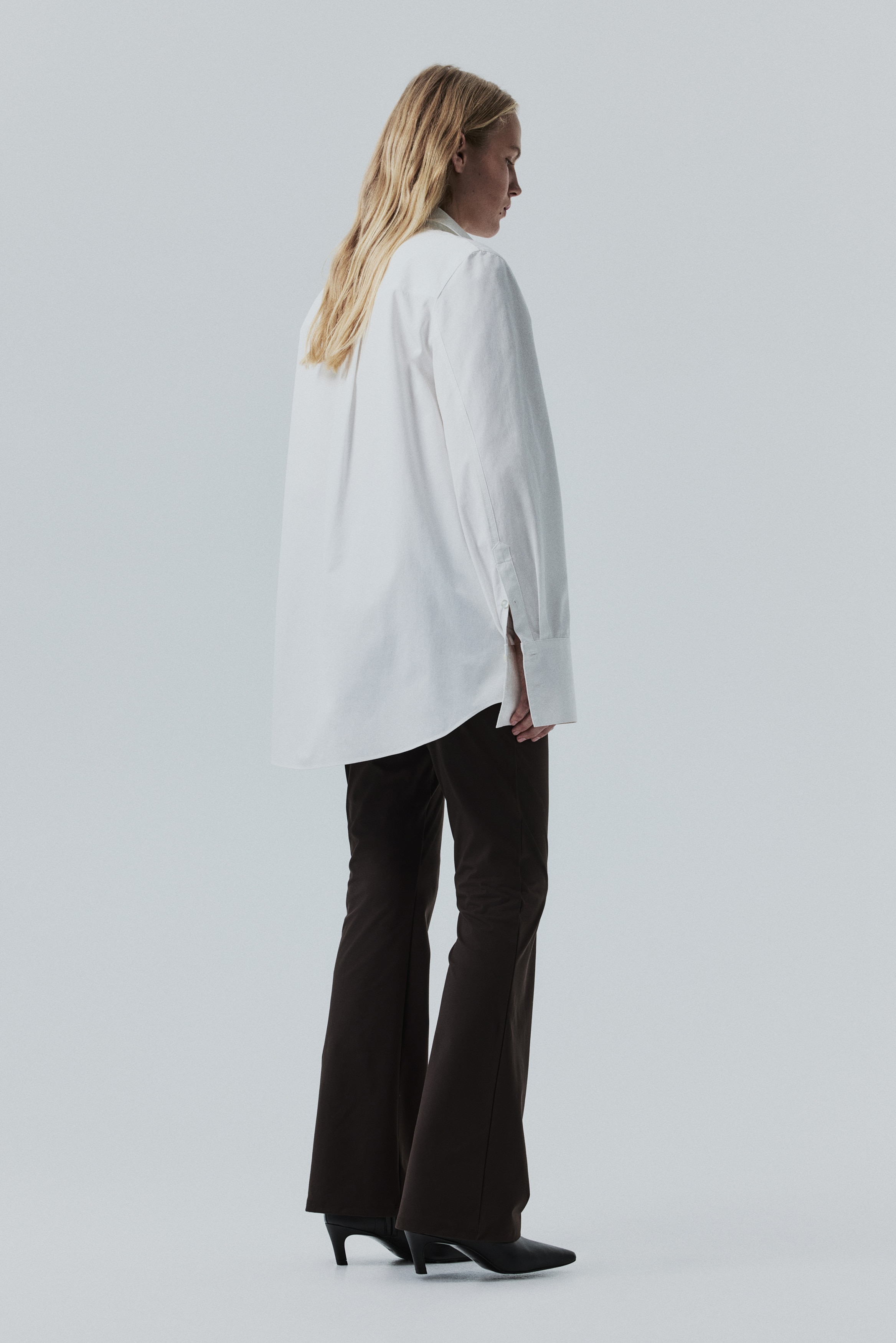 Four-way Stretch Flared Trousers