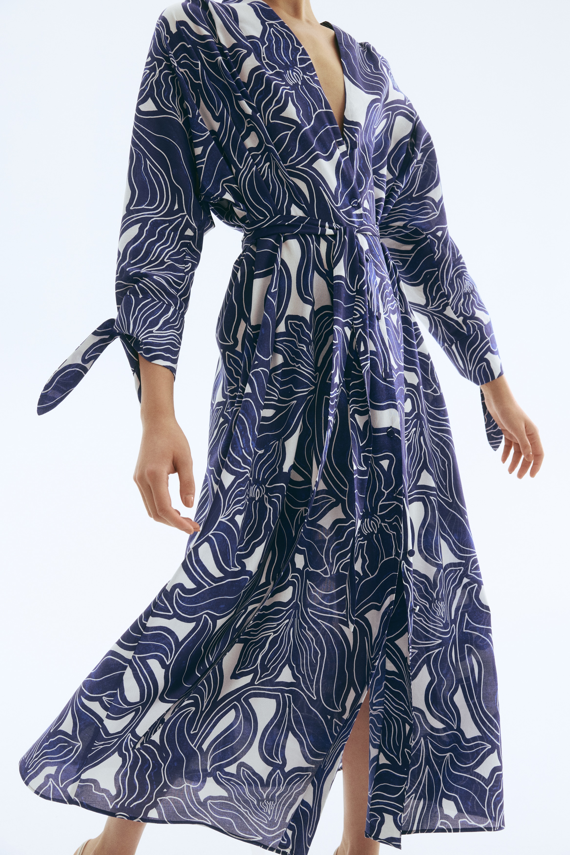 Tie-belt shirt dress