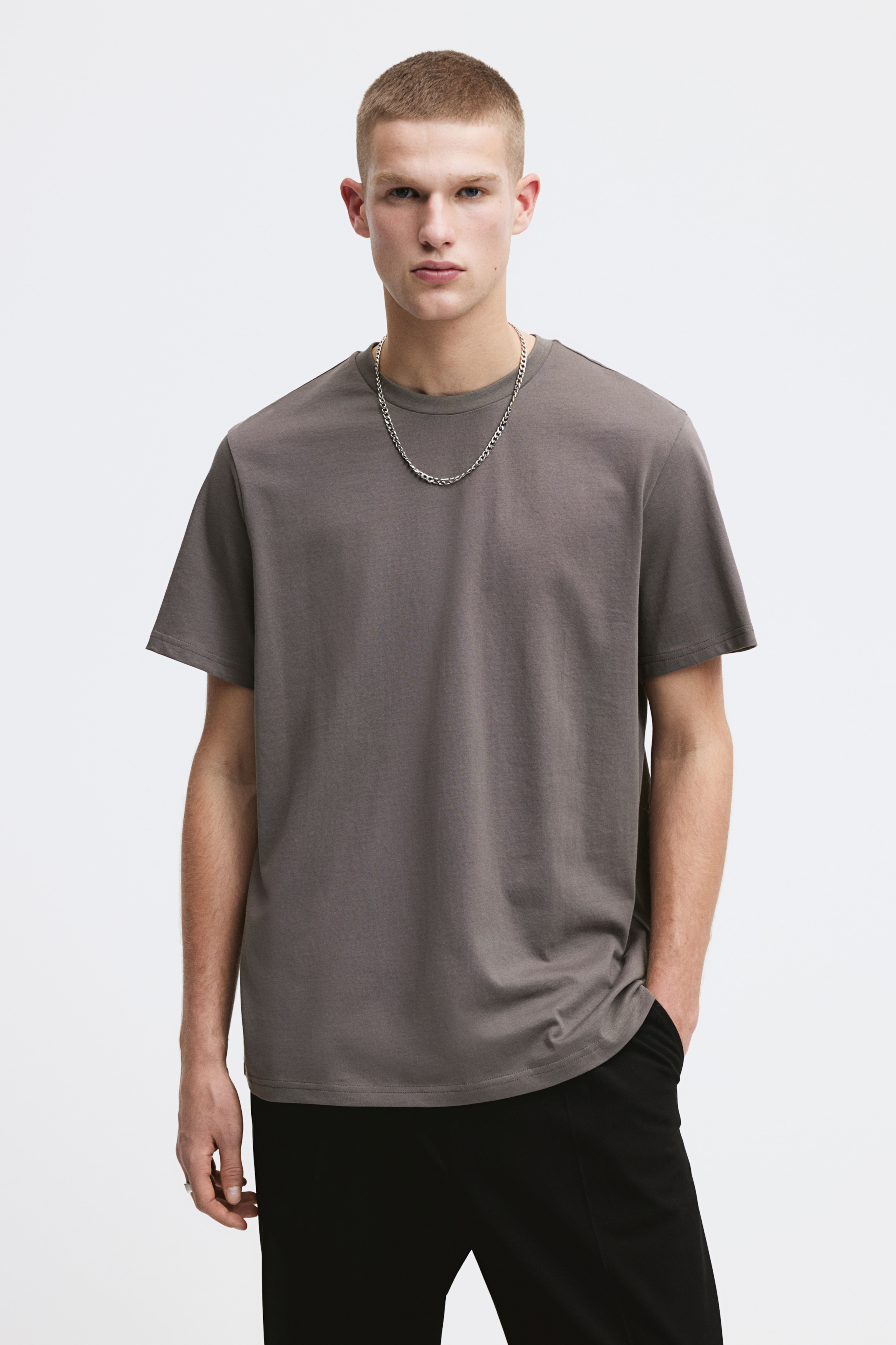 Grey t shirt black 2024 jeans