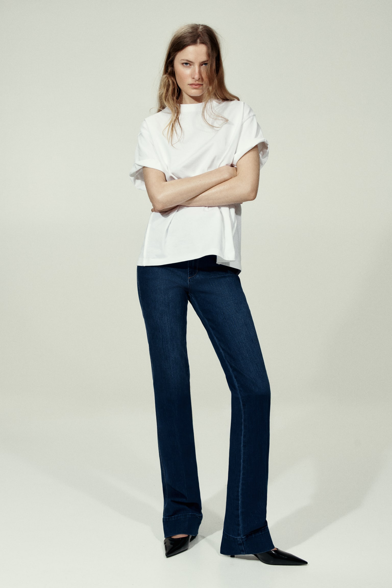 Flared High Jeans - כחול ג'ינס כהה/שחור ג'ינס/כחול ג'ינס כהה/תכלת - 1