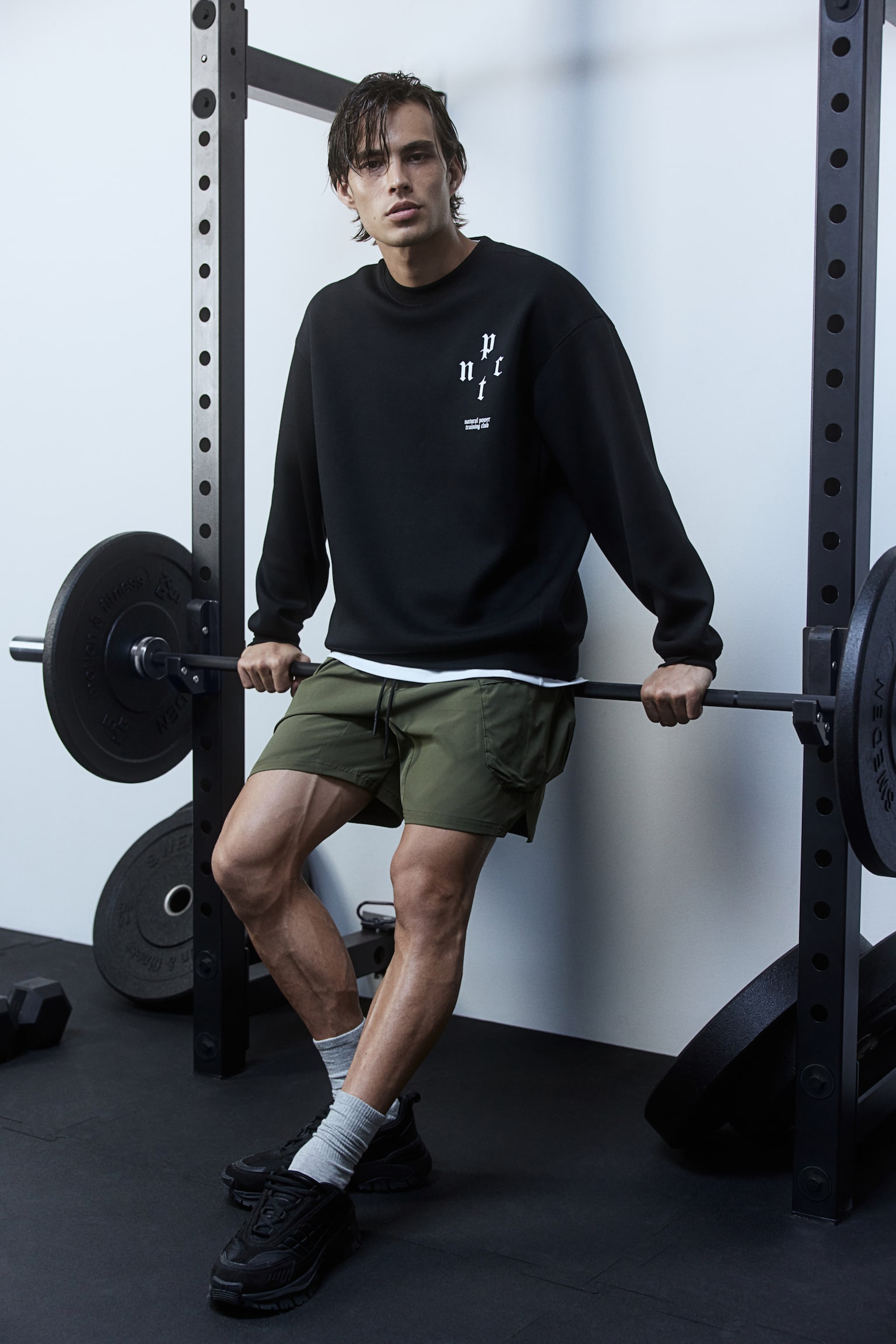 Loose Fit Sports sweatshirt in DryMove™ - Black - 7