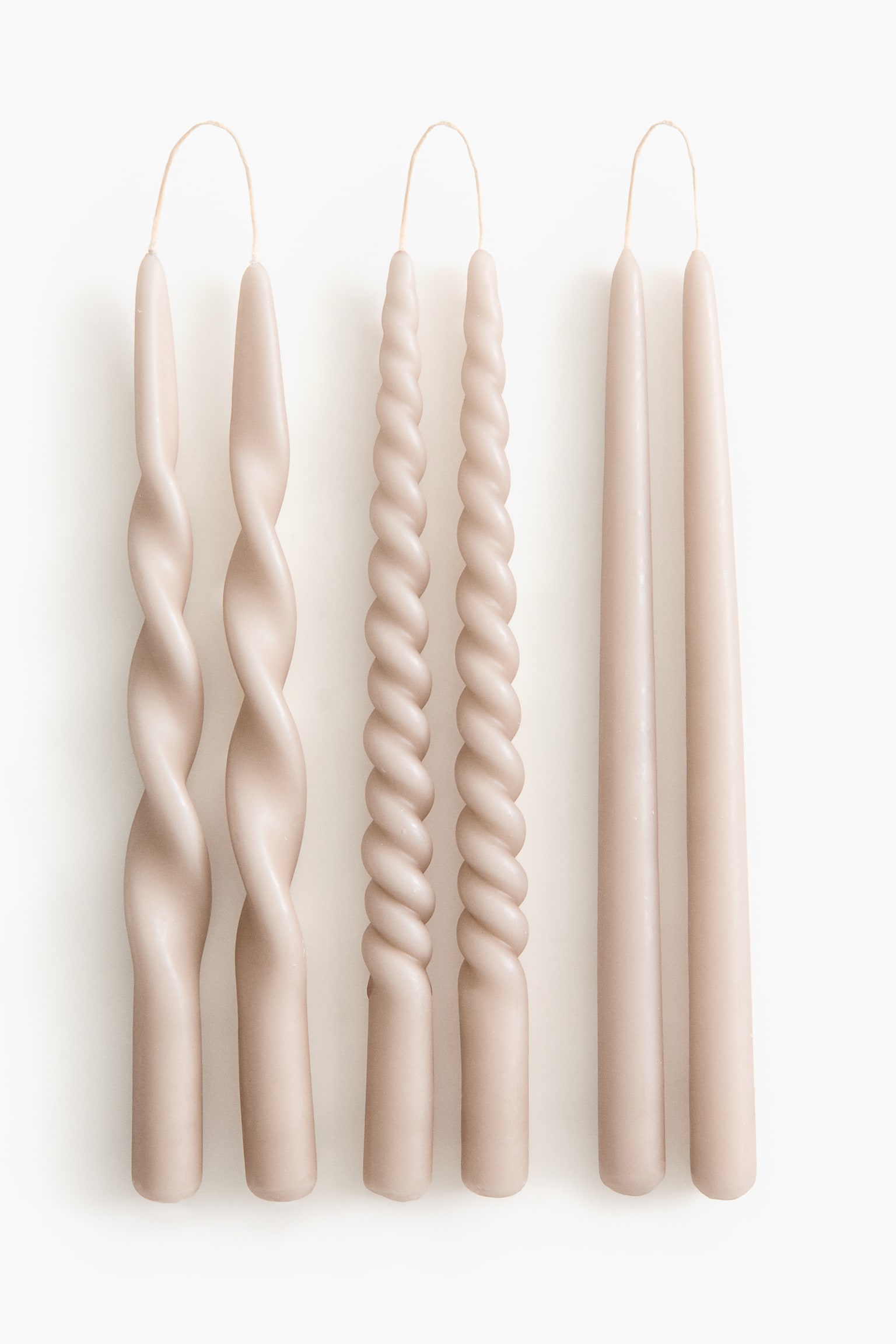 מארז 6 נרות ארוכים לפמוטים - בז' בהיר/חום כהה/לבן/חום כהה/ורוד בהיר/בז' אפרפר בהיר/ירוק כהה - 1