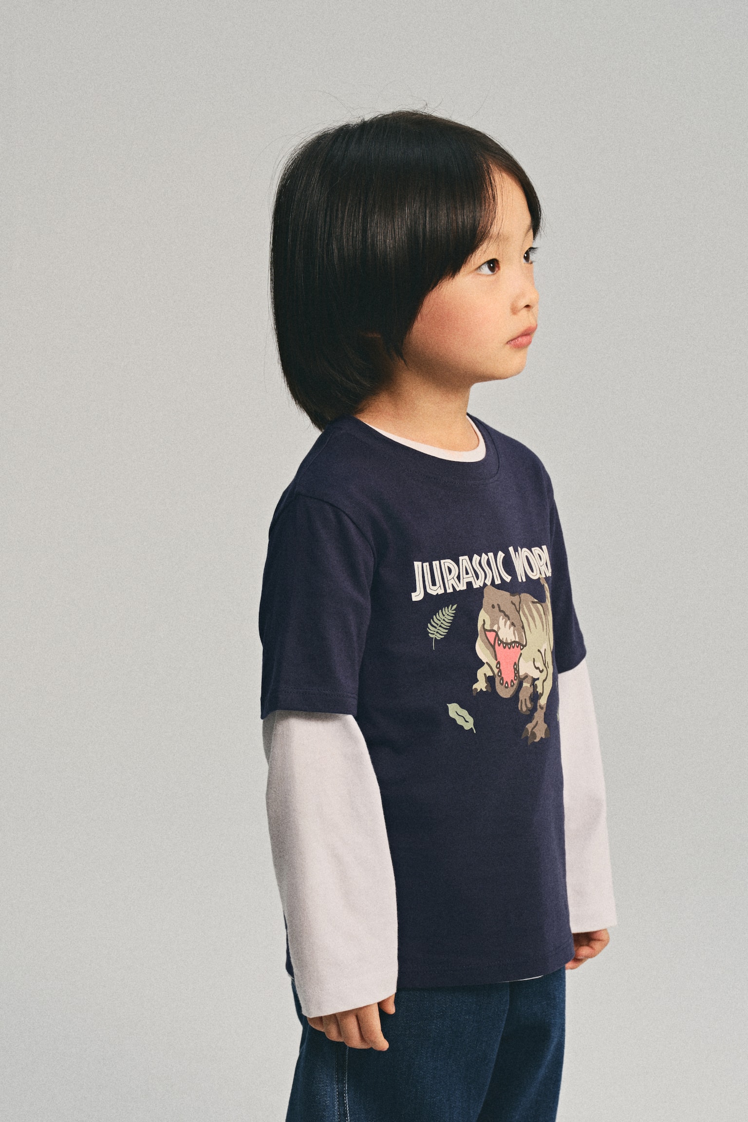 Áo thun cotton in hoạ tiết - Xanh tím than/Jurassic World - 3