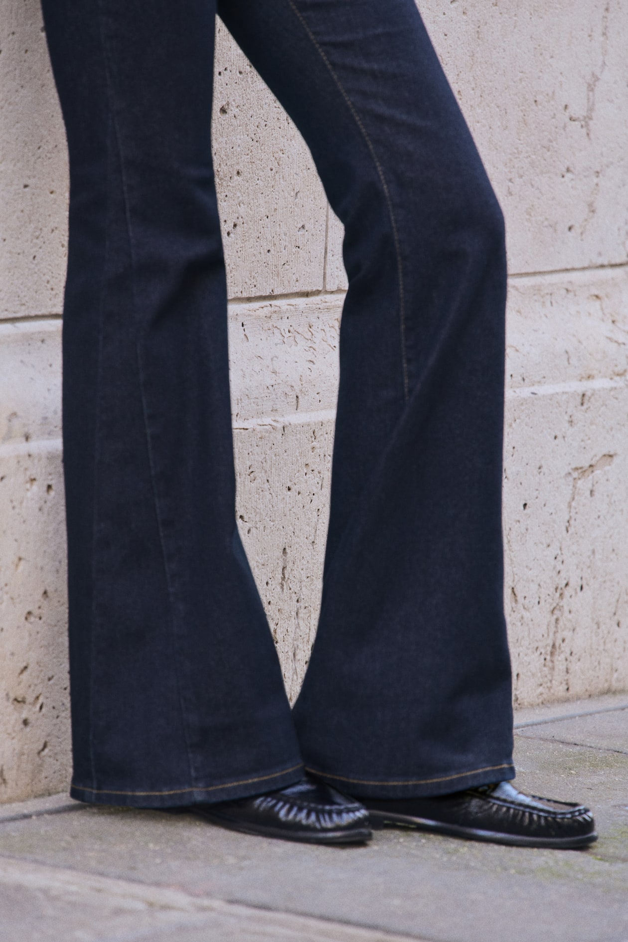 Flared High Jeans - image 4