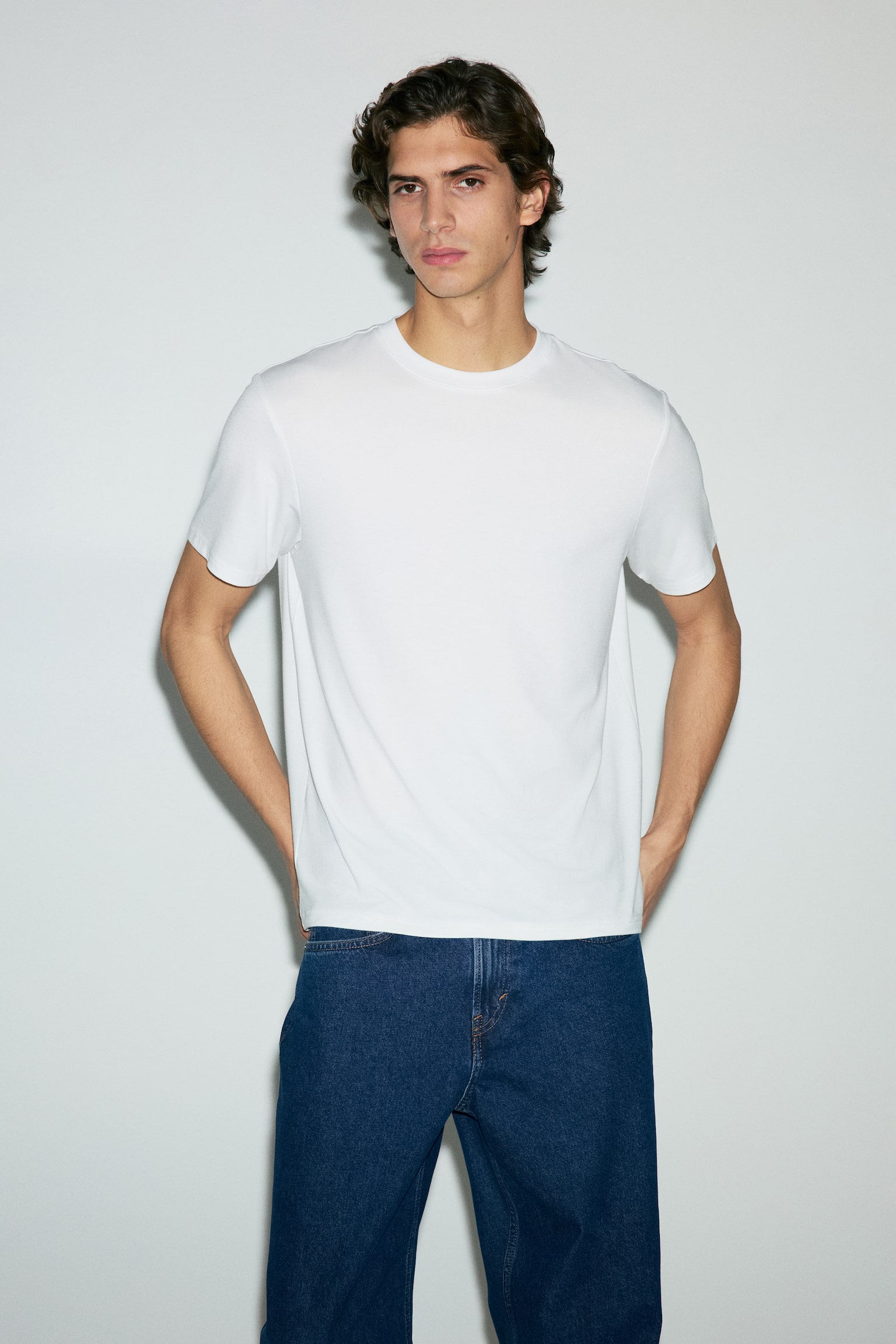 Warming Regular-Fit T-Shirt - White/Black - 5