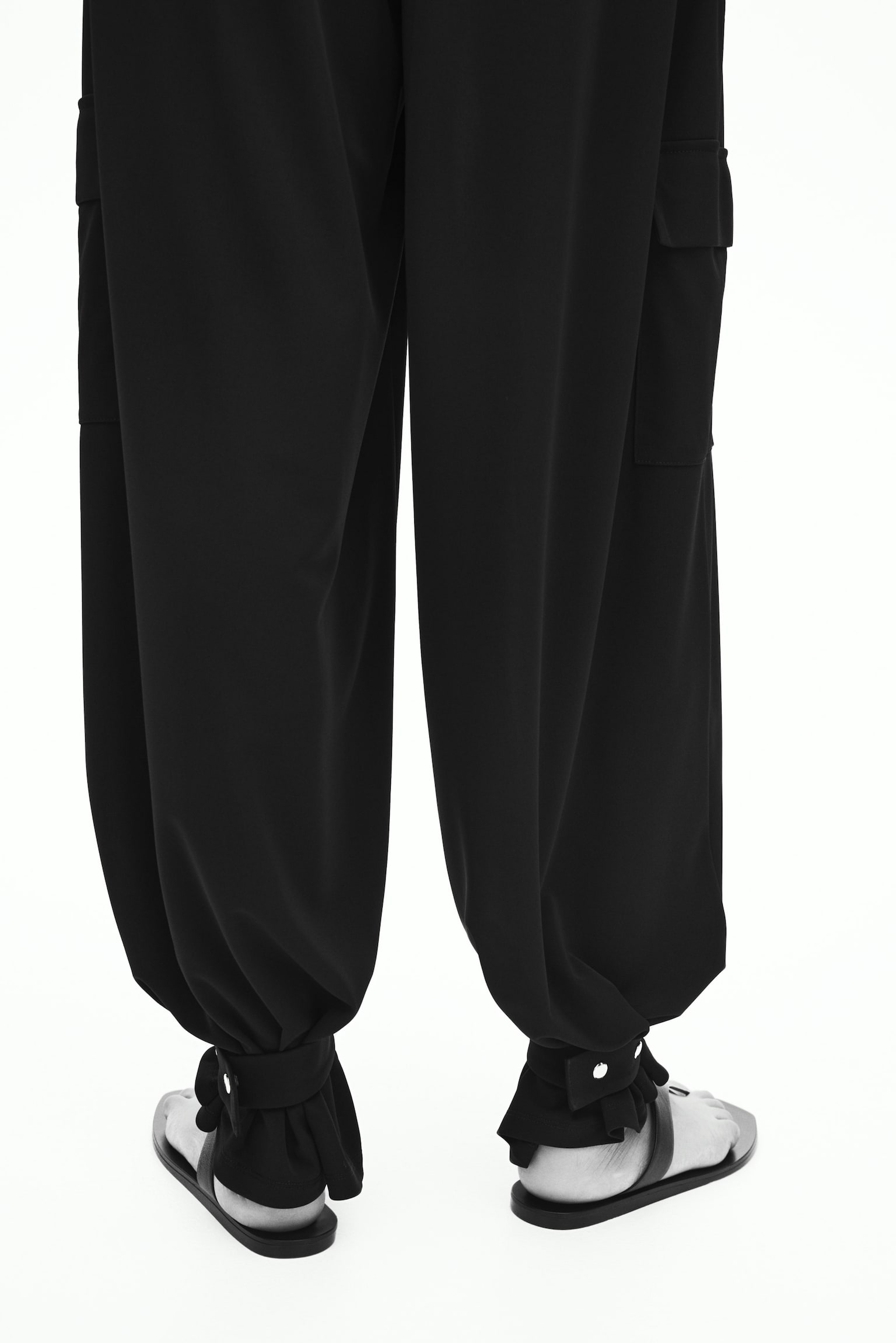 Balloon cargo trousers-Black - 4