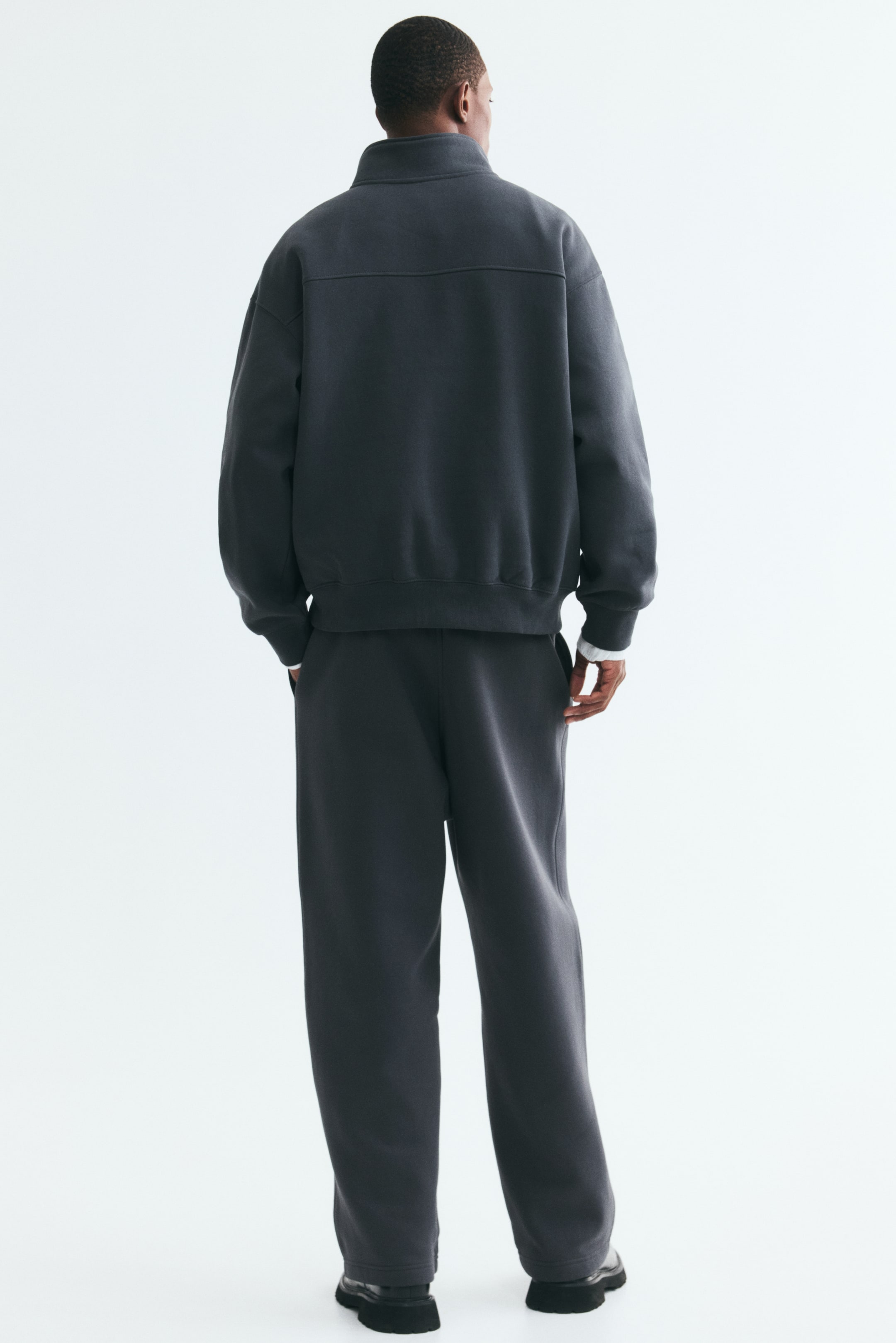 Loose-Fit Sweatpants