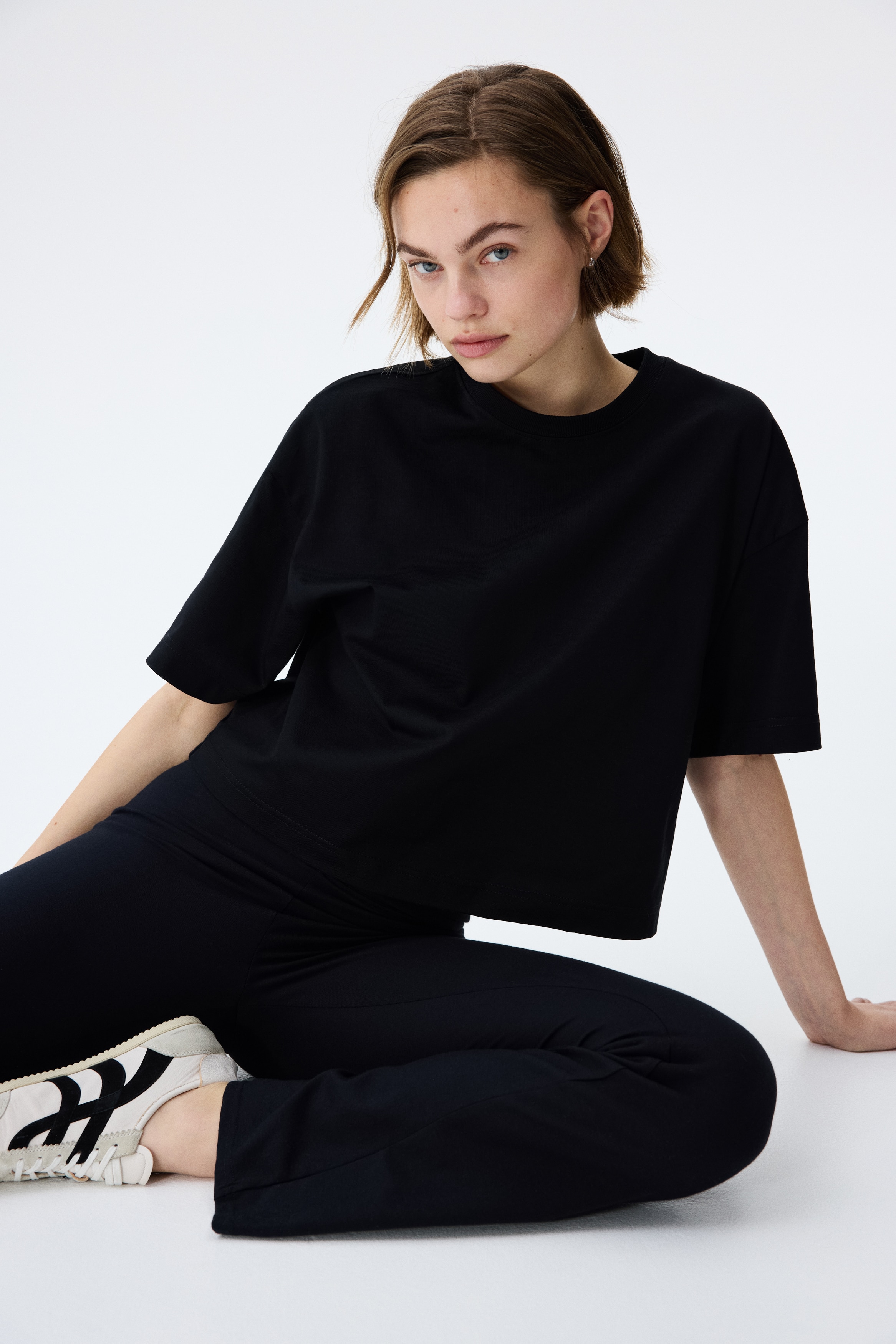 Kastiges T-Shirt - Schwarz/Weiss/Dunkelbraun gestreift/Marineblau/Khakigrün/Cremefarben/Weiss