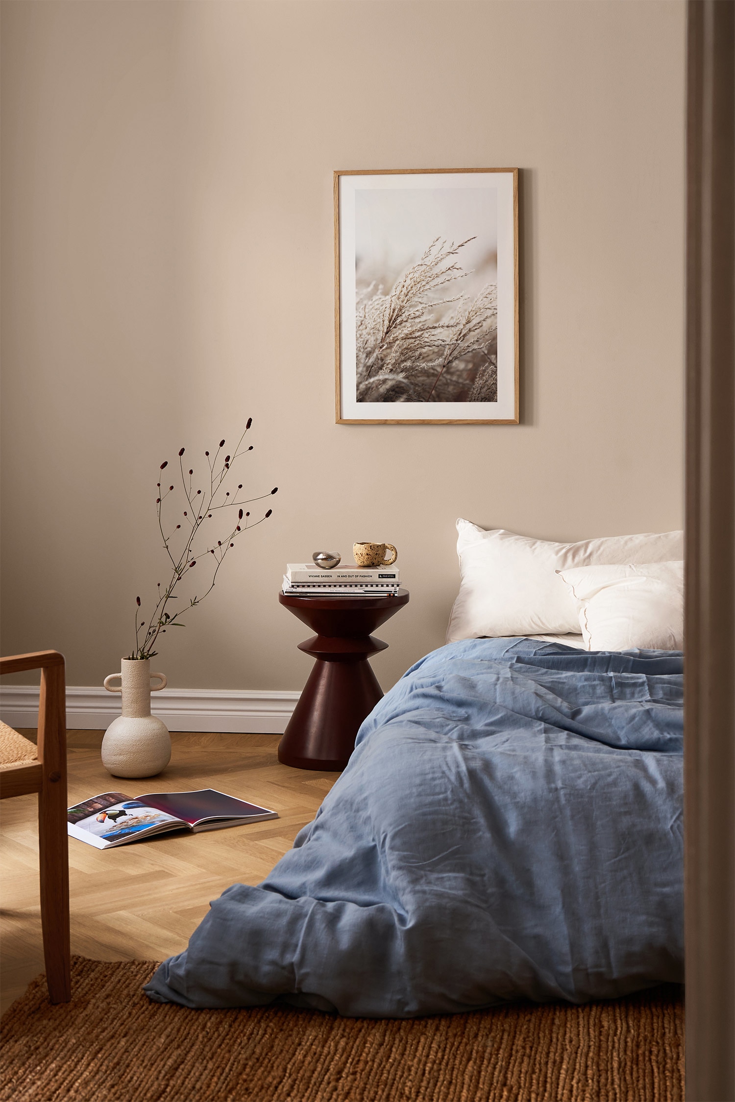 Grasses In The Wind Poster - Bege