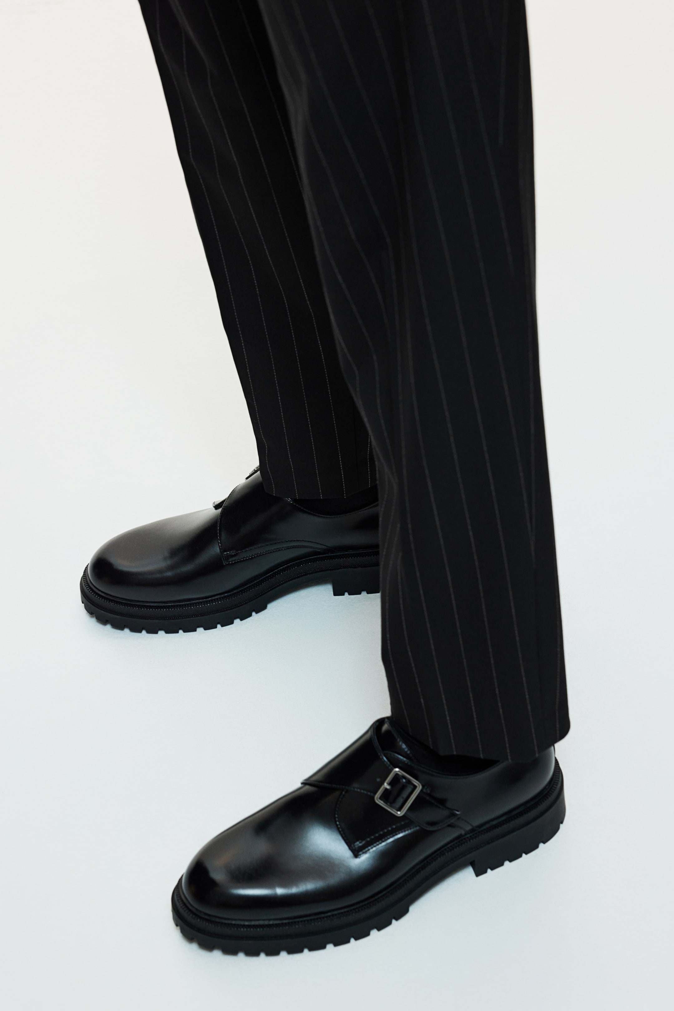 Regular Fit Suit trousers - Black/Pinstriped - Men | H&M GB 5