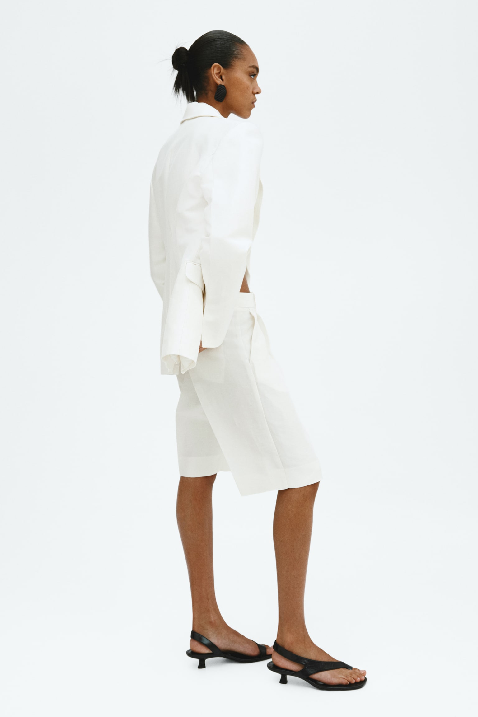 Linen-blend Bermuda shorts - White - 4