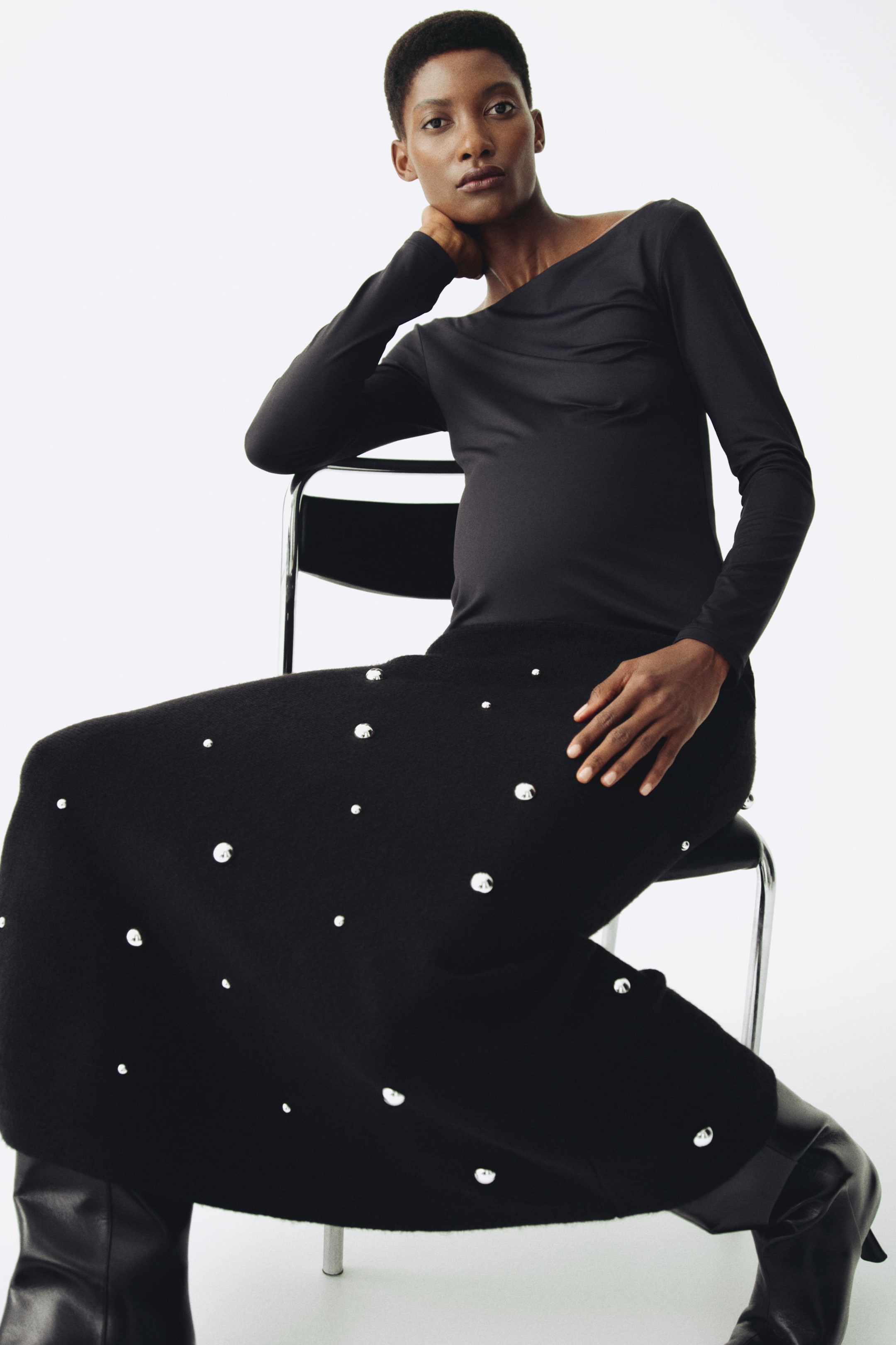 Prikaži veću sliku: MAMA Bluza sa čamac-izrezom - Crna - Ladies | H&M RS 1