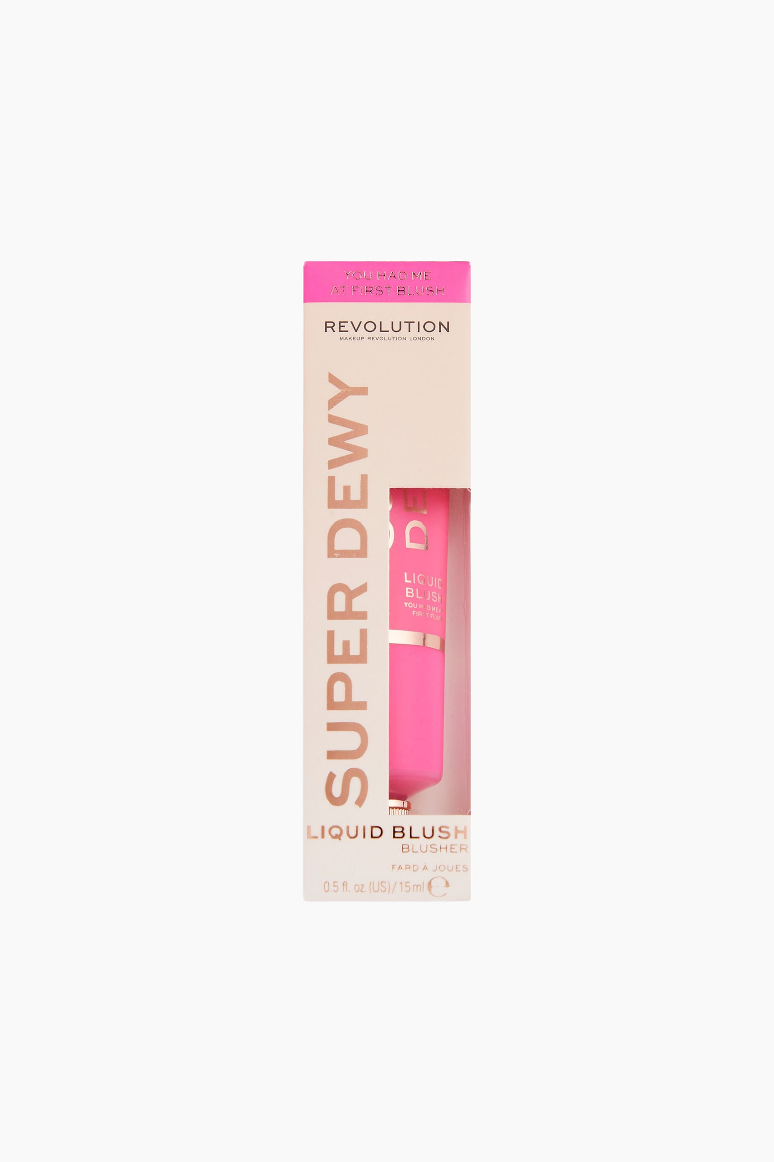 Das Superdewy Liquid Blush steht aufrecht in seiner hellbeigen rechteckigen Box, die auf der rechten Seite Ã¼ber ein vertikales Ausschnittfenster verfÃ¼gt, durch das eine leuchtend pinke Squeeze-Tube im Inneren sichtbar ist. Die Vorderseite der Verpackung zeigt eine rosÃ©goldene Metallic-Schrift mit der vertikal angeordneten Aufschrift âSUPER DEWYâ, dazu ein leuchtend pinkes Akzentband oben und Produktdetails am unteren Rand.