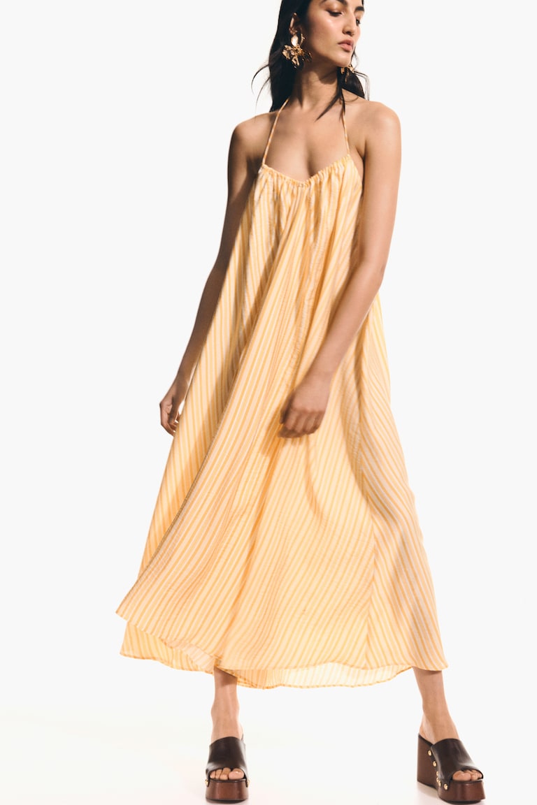 Ladies - Yellow/Striped Voluminous Maxi Dress - Size: XL - H&M Ladies - Yellow/Striped Voluminous Maxi Dress - Size: XL - H&M