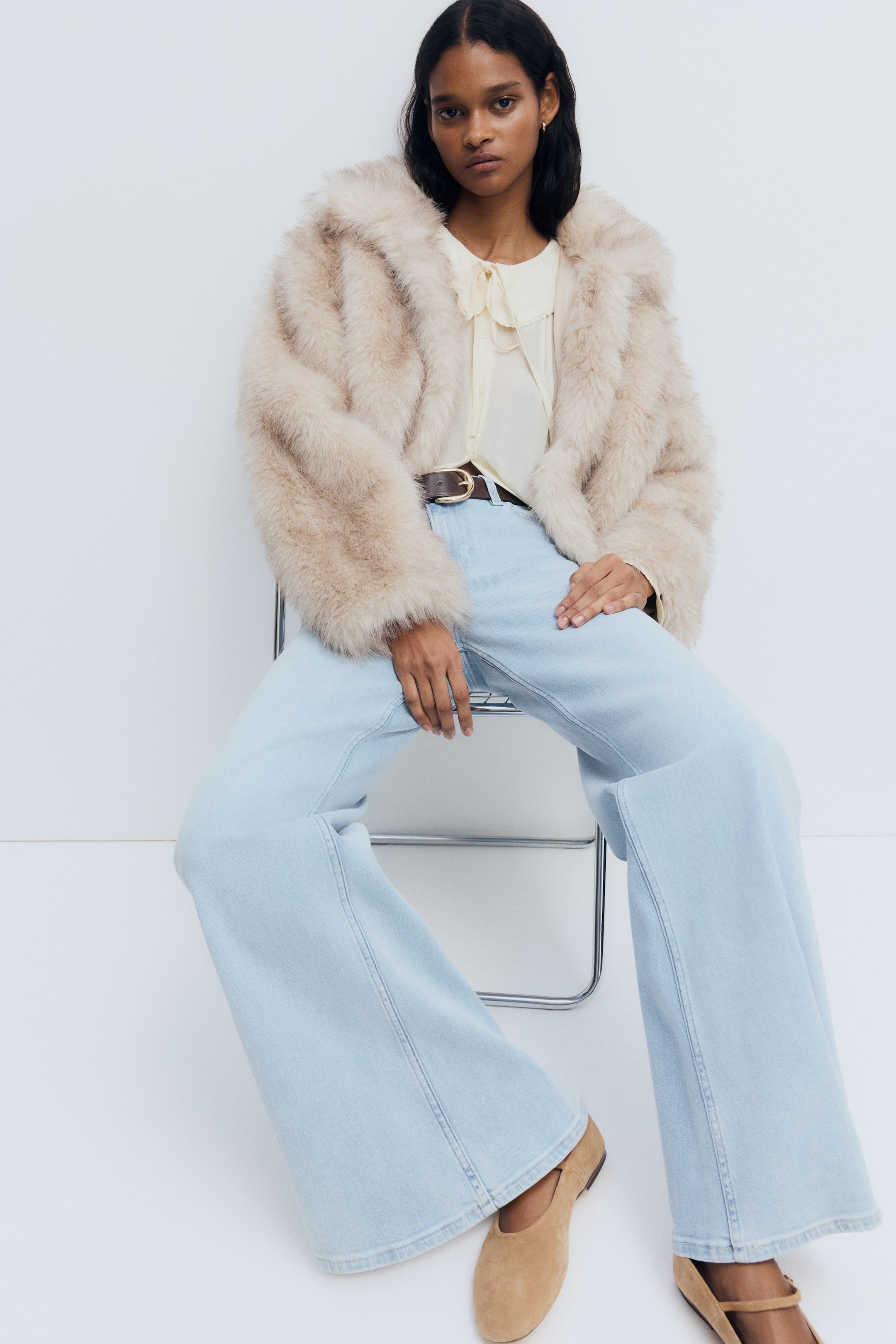 Zobacz większy obraz: Wide High Jeans - Jasnoniebieski denim - ONA | H&M PL 1