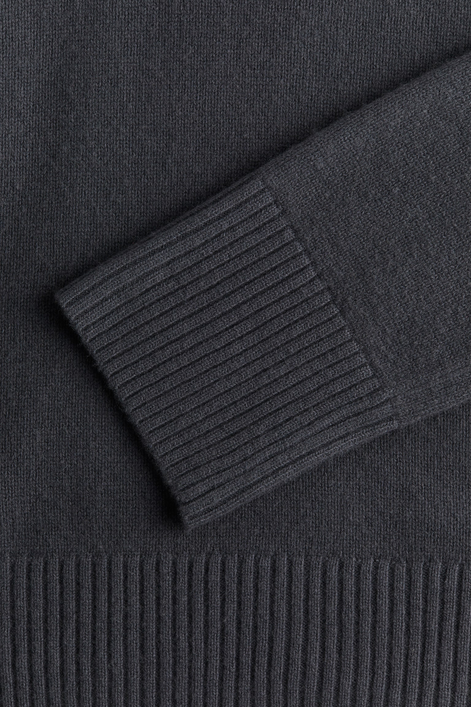 Oversized cashmere-blend jumper - Dark grey/Black/Light beige/Greige - 4