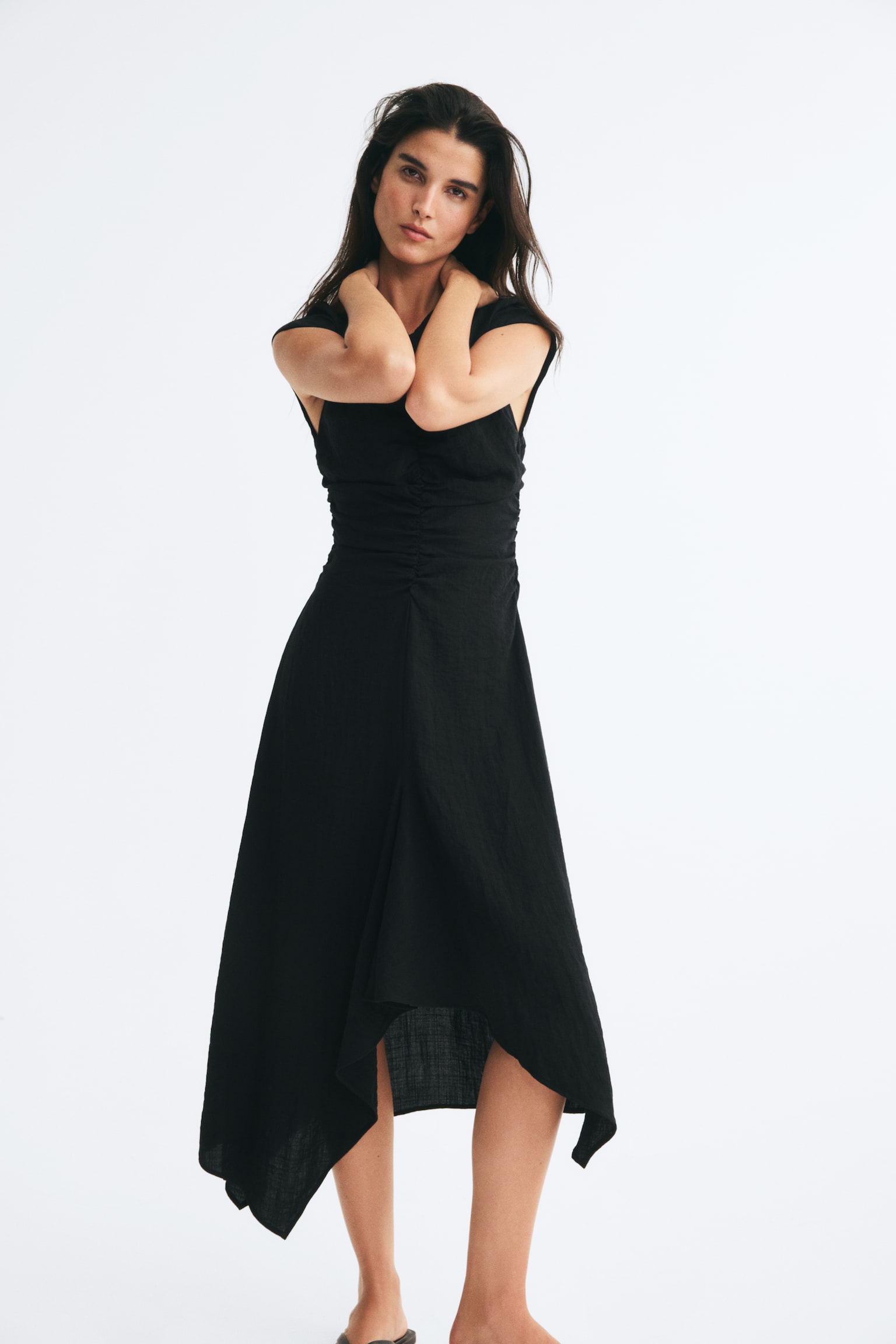 Cap-sleeved handkerchief dress - Black/Red/Cream/Polka dot - 1