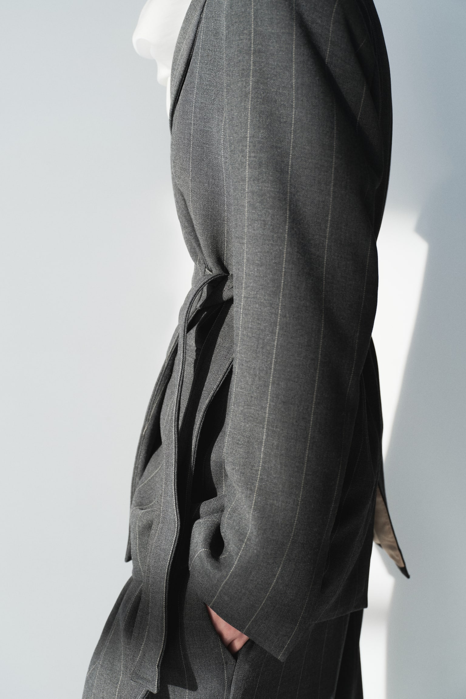 Wrap blazer - Dark grey/Pinstriped - 3