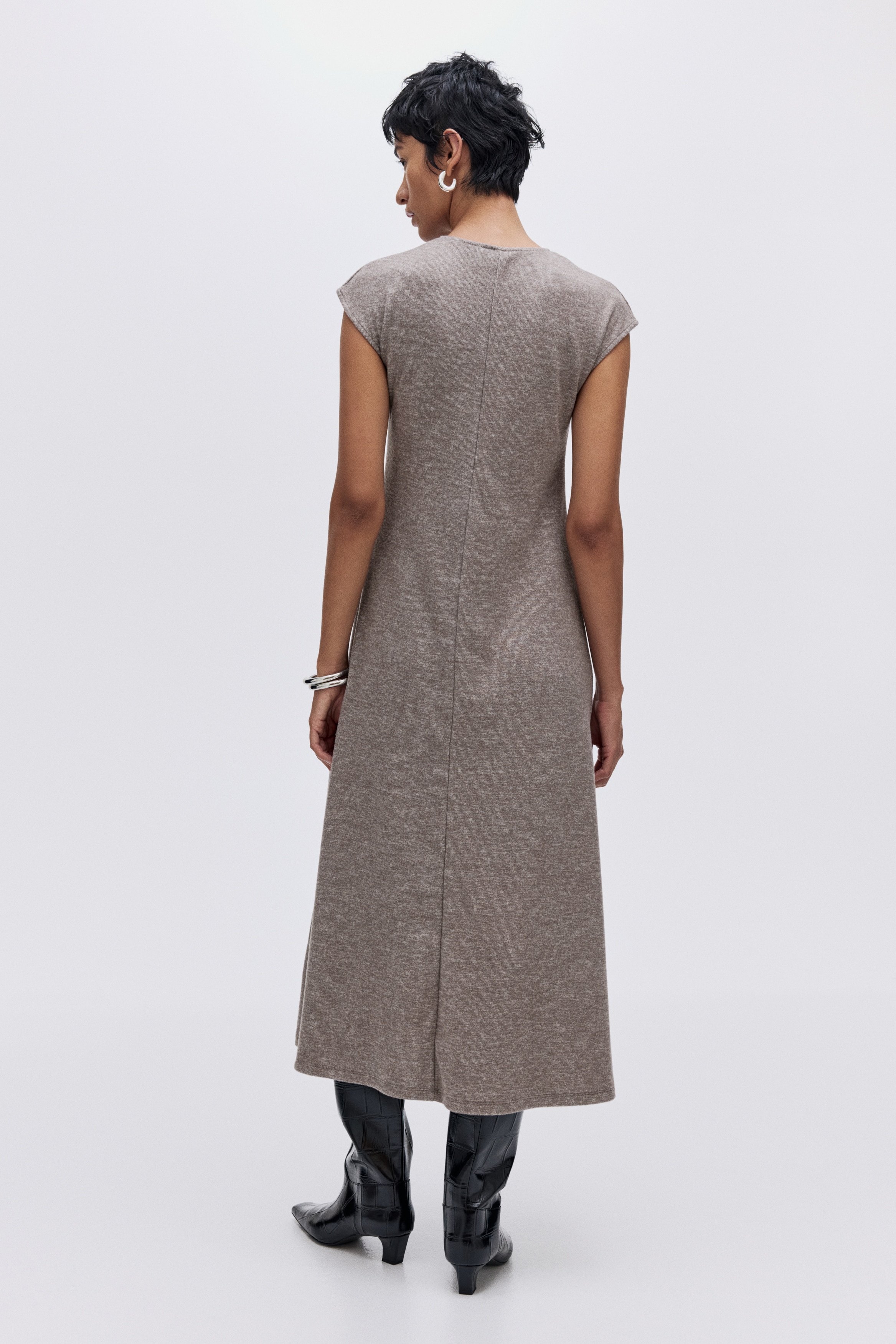 Cap-sleeved jersey dress