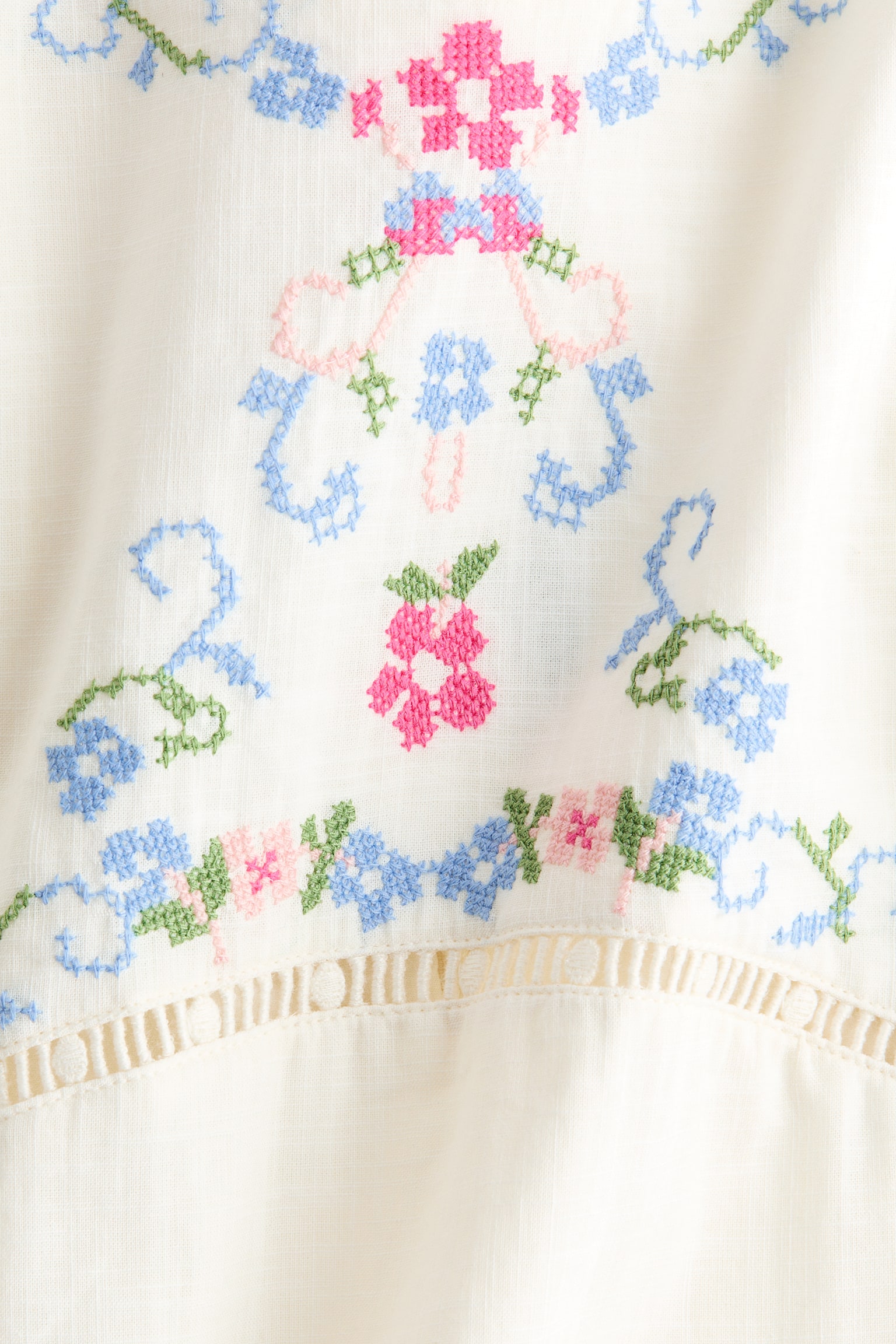 Embroidered open-back dress - Ivory/Floral - 5