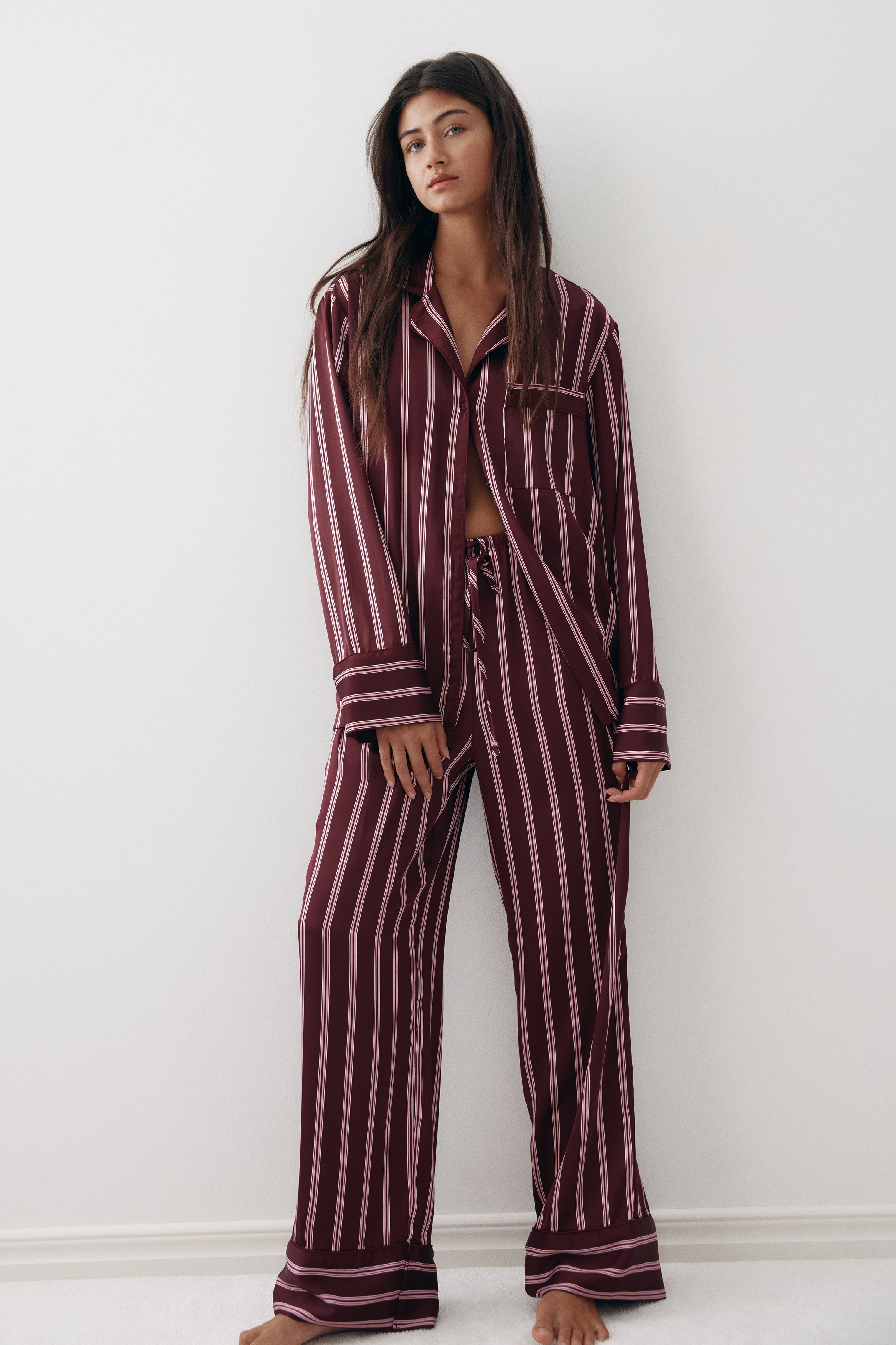 Women's Black Satin pyjamas | H&M IN