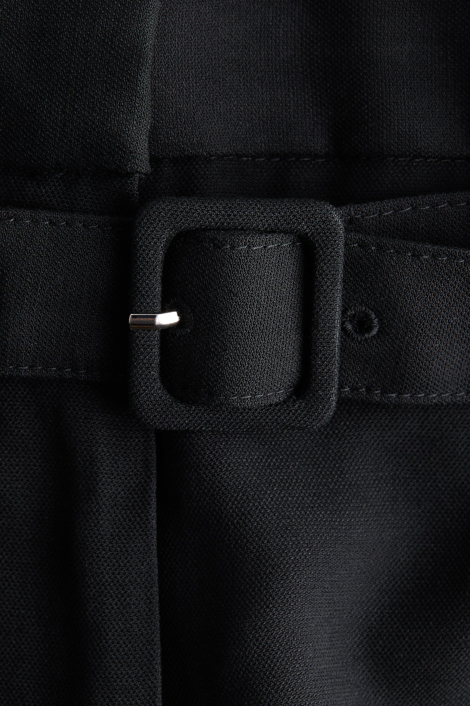 Женские шорты H&M Viscose-Blend Shorts with Belt, цвет: Чёрный — фото 8