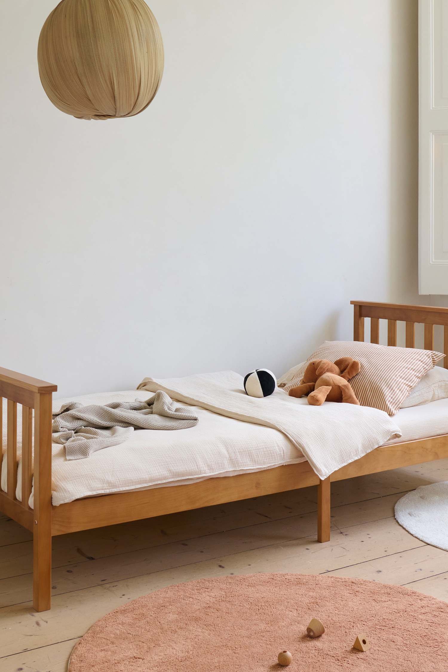 Lit Simple - Milo - Noyer/Naturel/Blanc