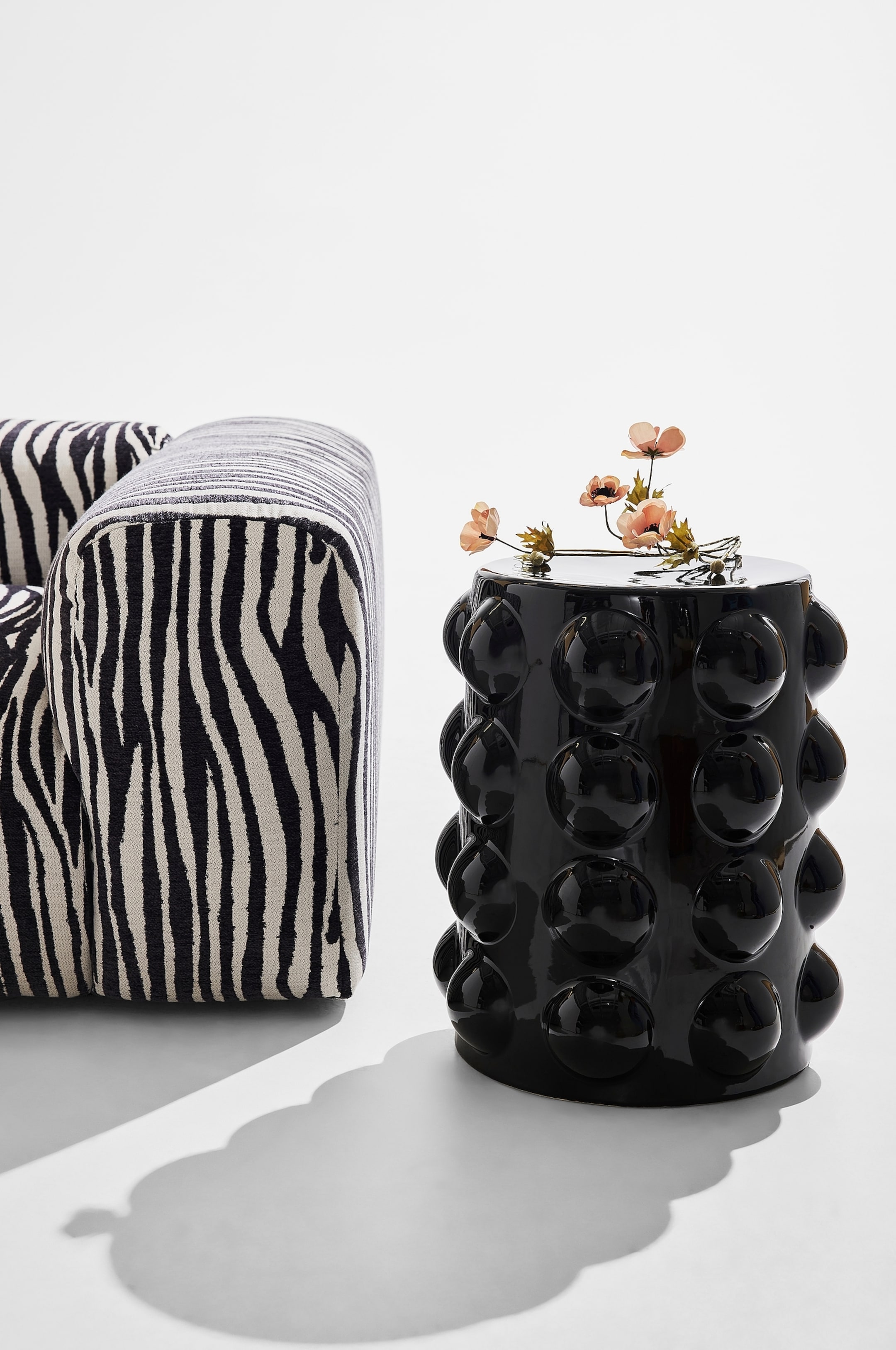 Zobacz większy obraz: Sofa Wenju 3-osobowa - Zebra - Pastill - HOME | H&M PL 1