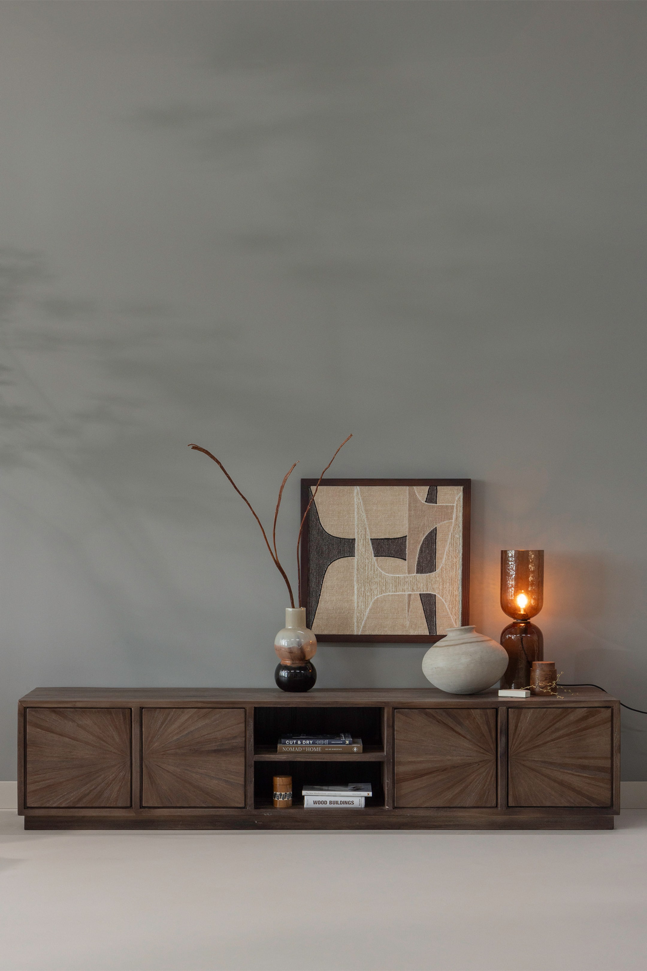 Grotere afbeelding bekijken: Gigi Tafellamp - Bruin - WOOOD - HOME | H&M NL 2