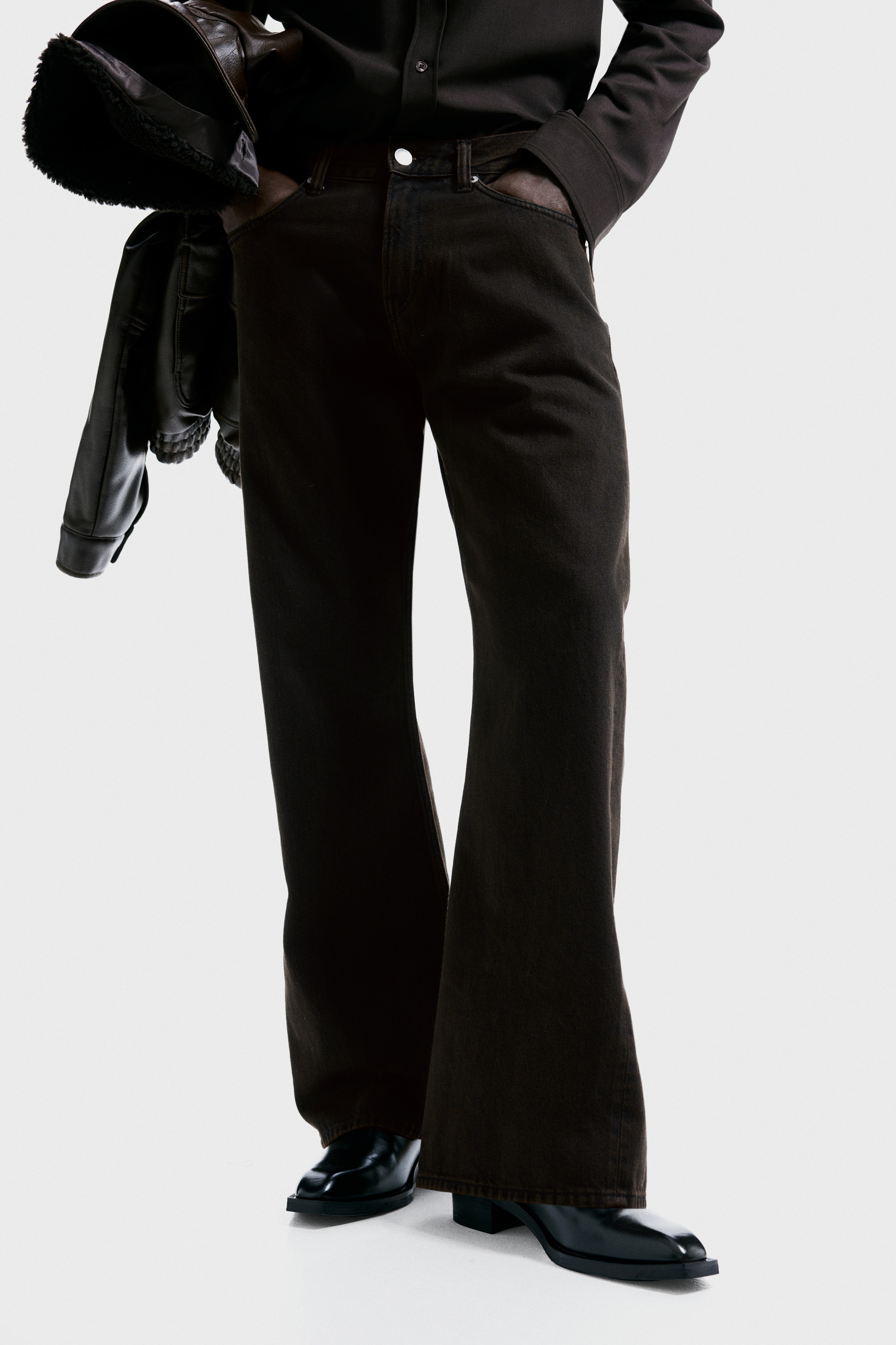 Relaxed Bootcut Jeans