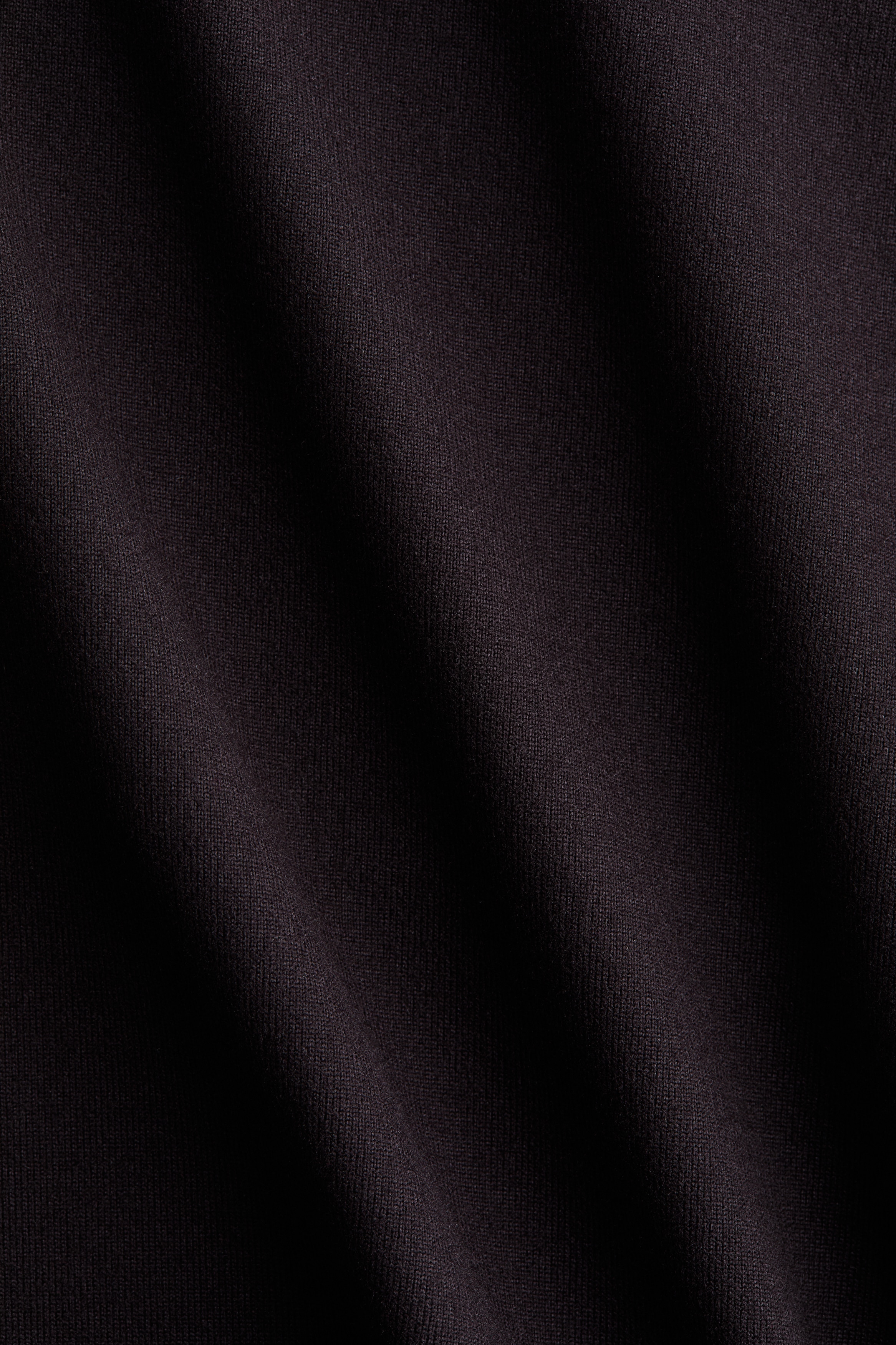 Long-sleeved jersey top