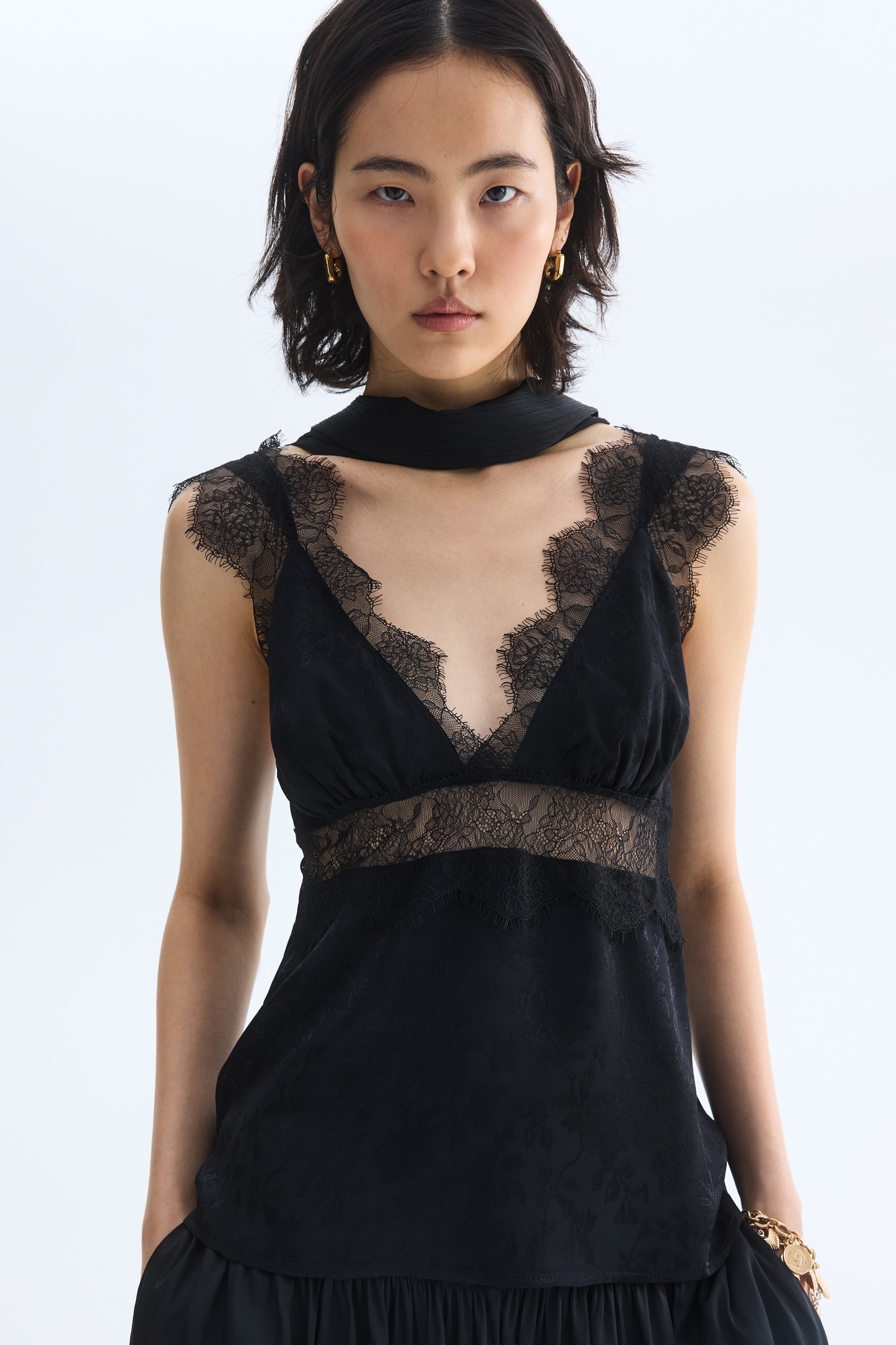 レースディテールトップス - ブラック - レディース | H&M JP