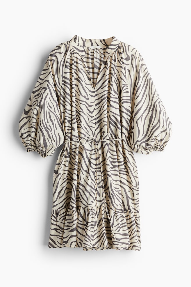 Voluminous Tie-Belt Dress - Light beige/Zebra print - 1