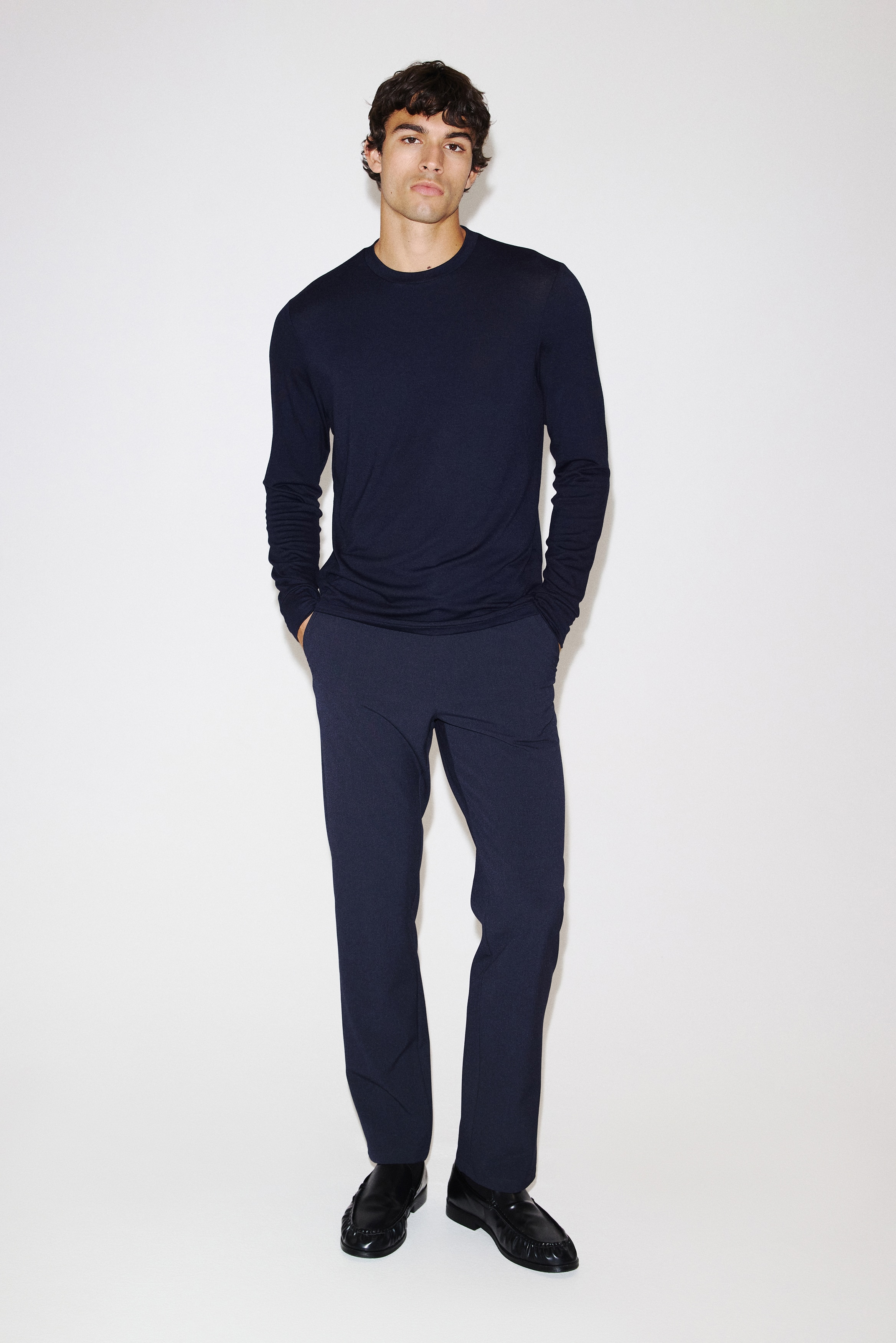 Áo thun dài tay làm ấm Regular Fit