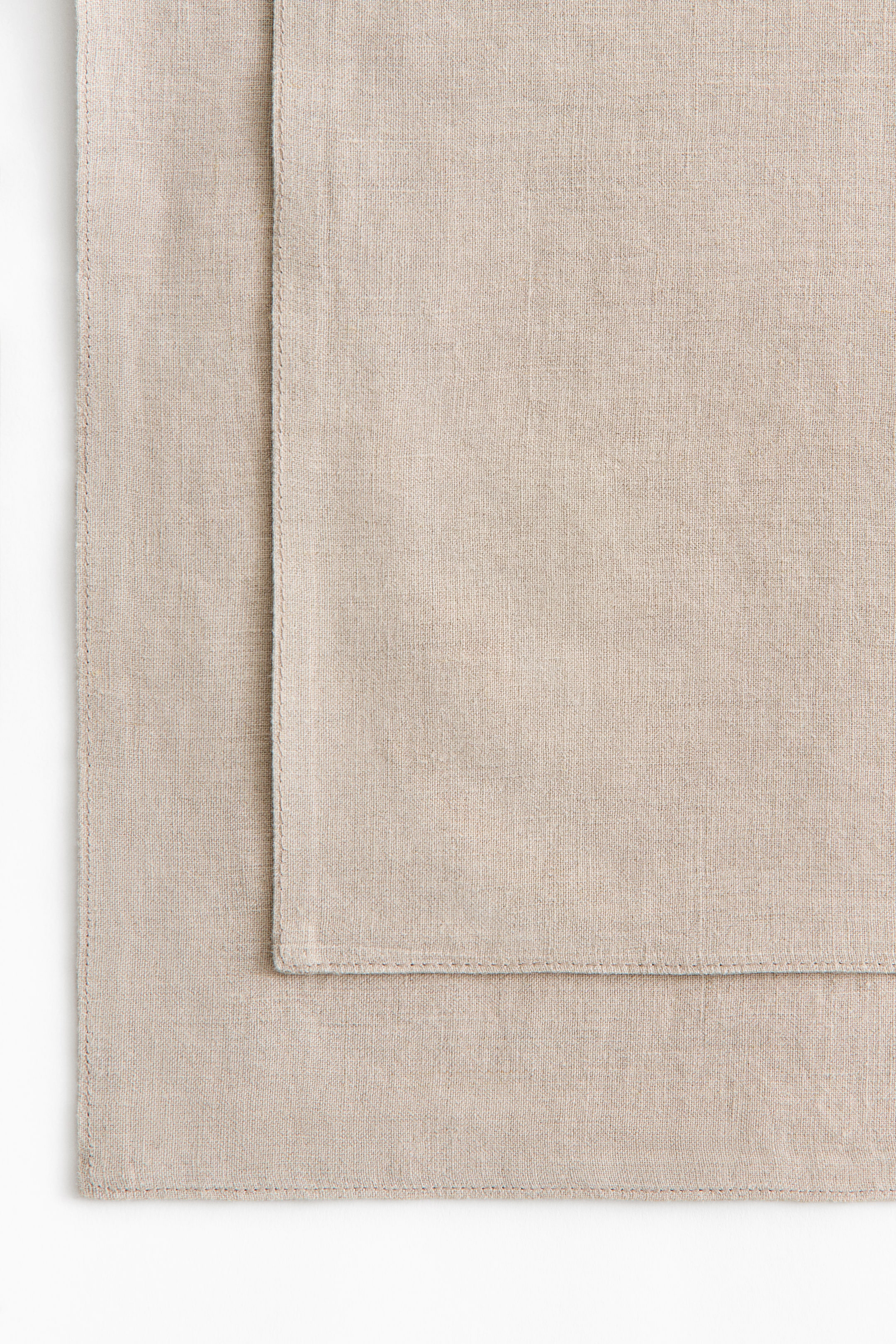 2-Pack Linen Placemats