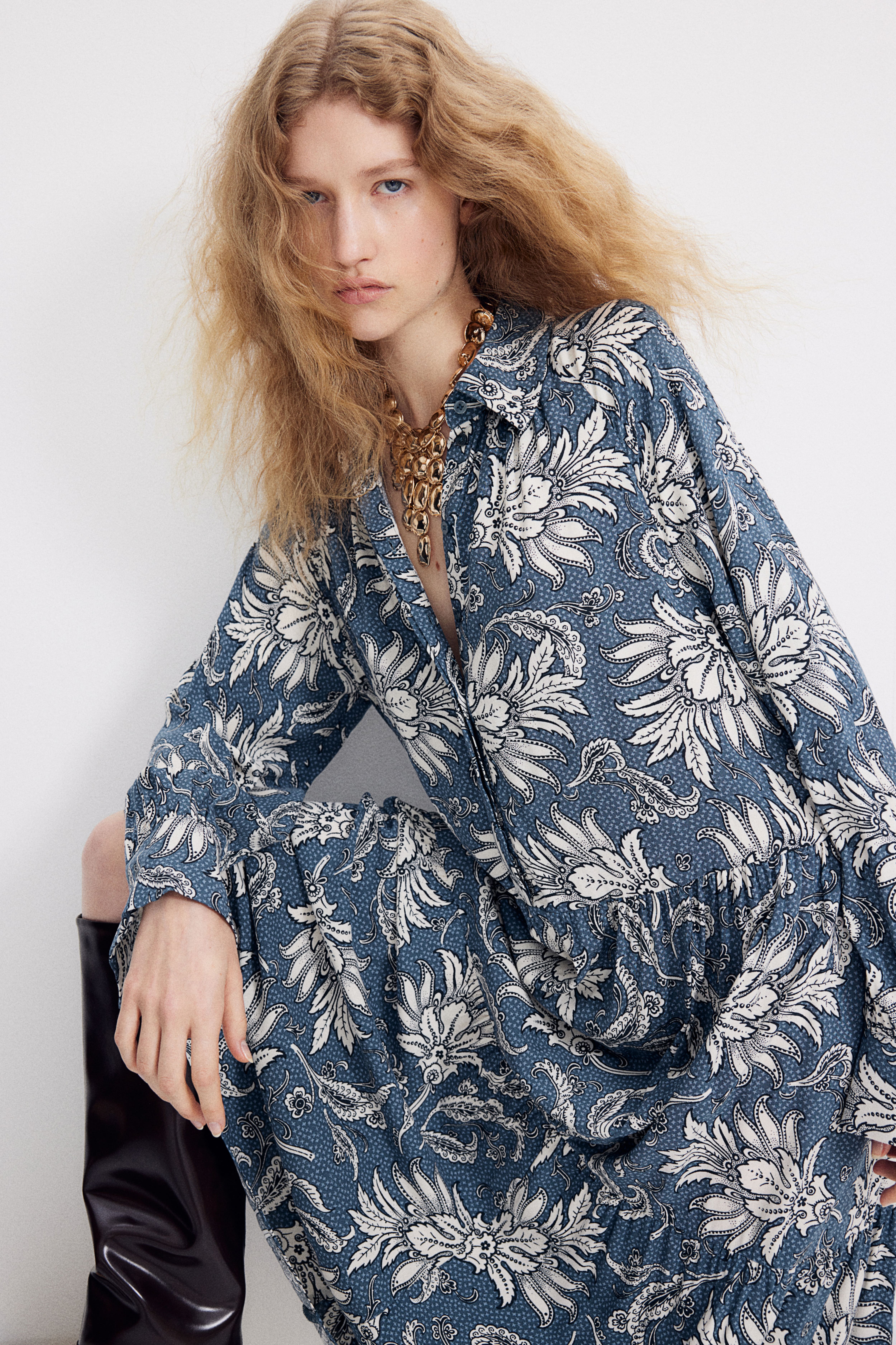 Midi Shirt Dress - Long sleeve - Midi - Dusty blue/paisley-patterned -  Ladies | H&M US