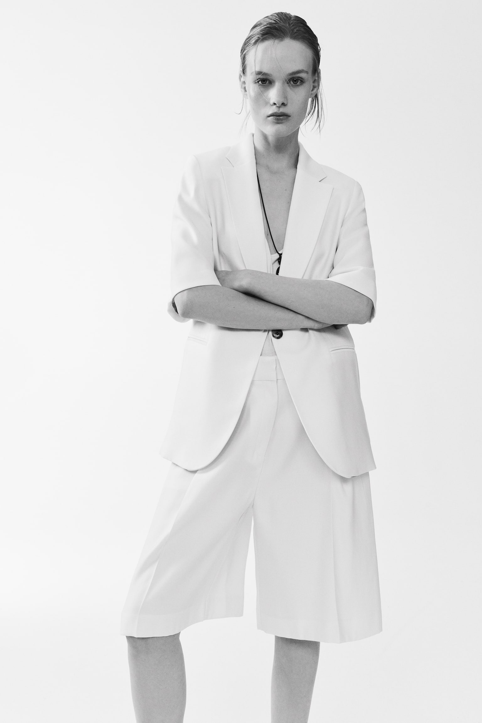 Short-sleeved blazer-White - 1
