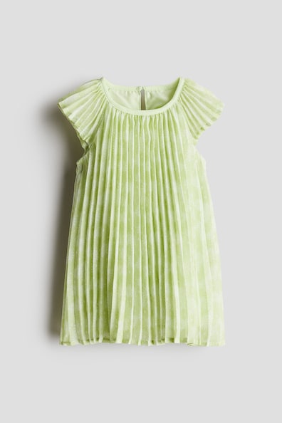 A-line chiffon dress