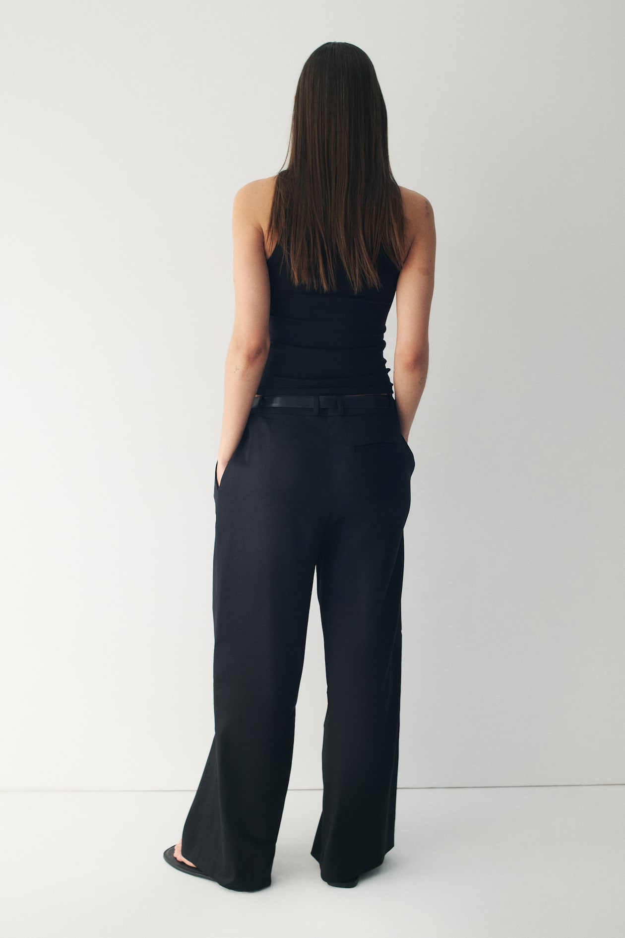 Cooling Slim-Fit Ribbed Tank Top - image 5