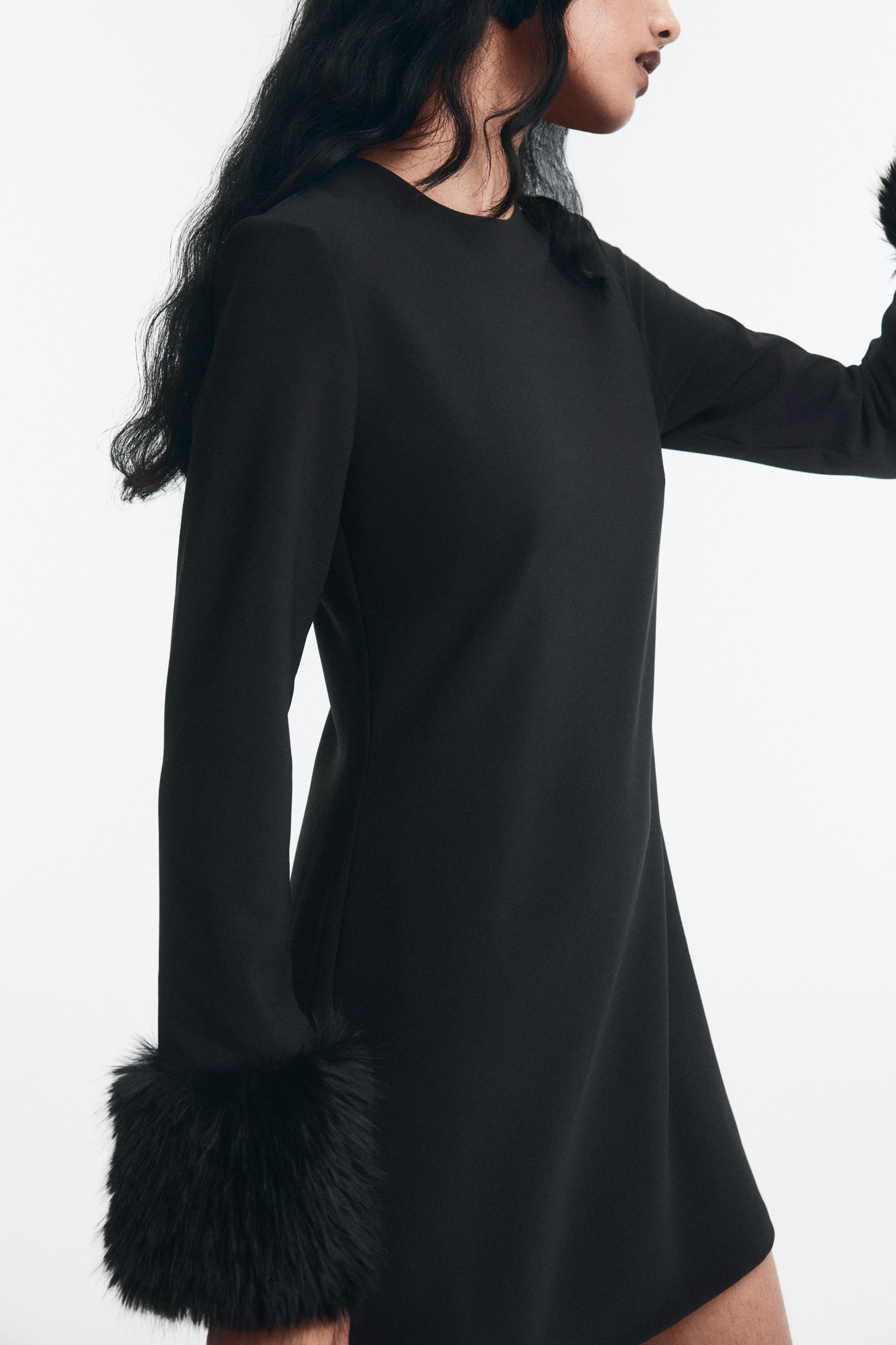Long-sleeved dress