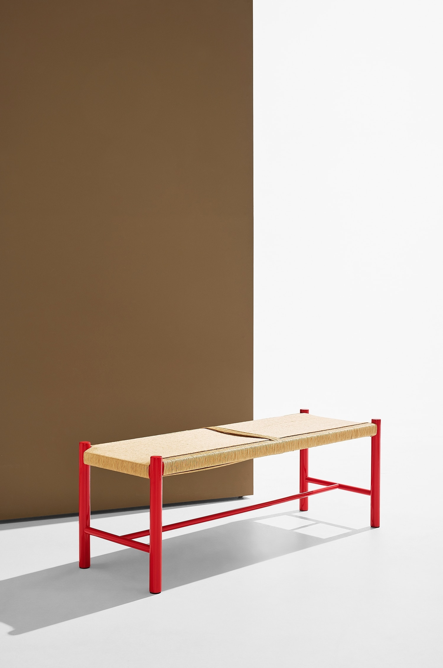 Ines Bænk - Rød/Naturlig Eg/Naturlig Eg